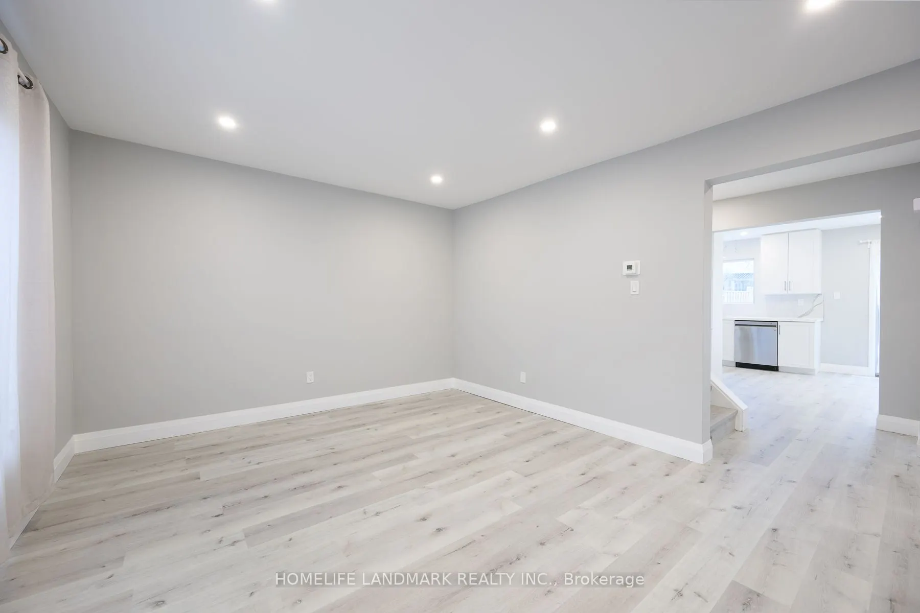 25 White Owl Crescent