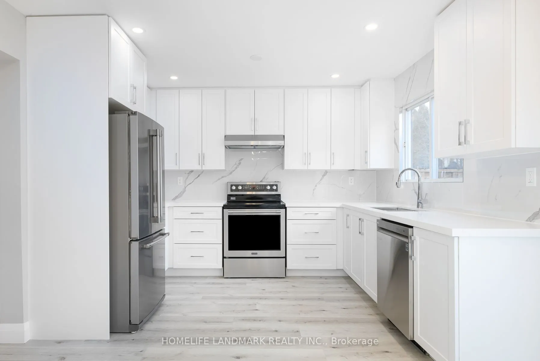 25 White Owl Crescent