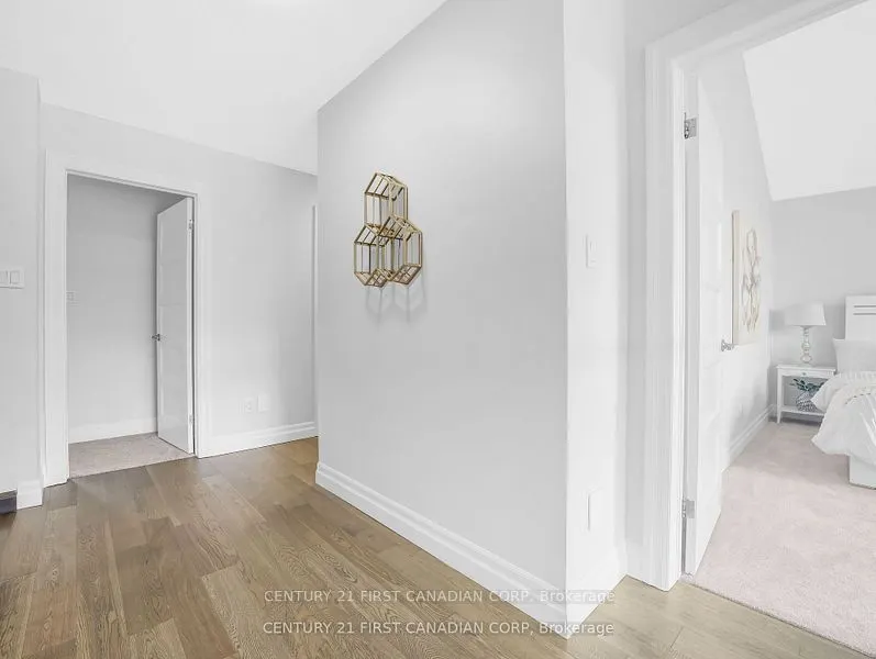 207 UNION Avenue