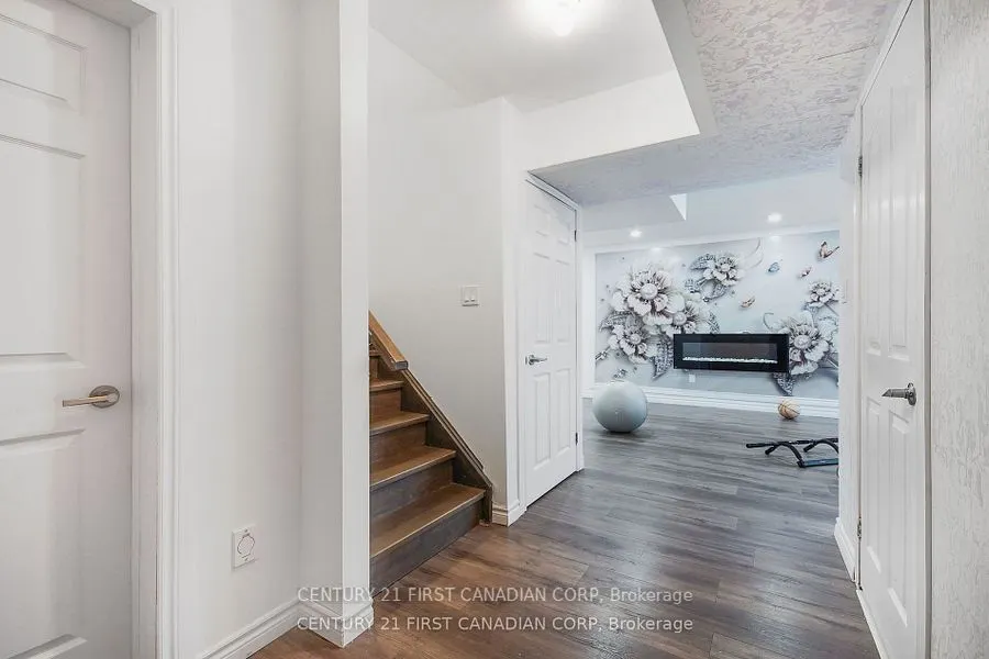 207 UNION Avenue