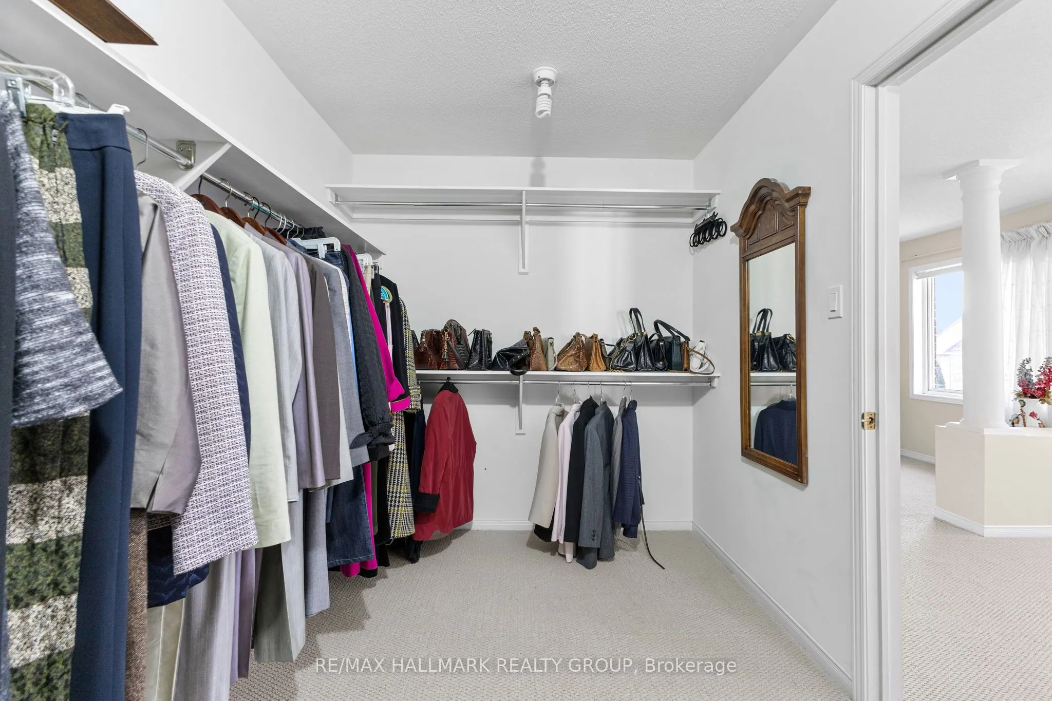 60 Winding Way