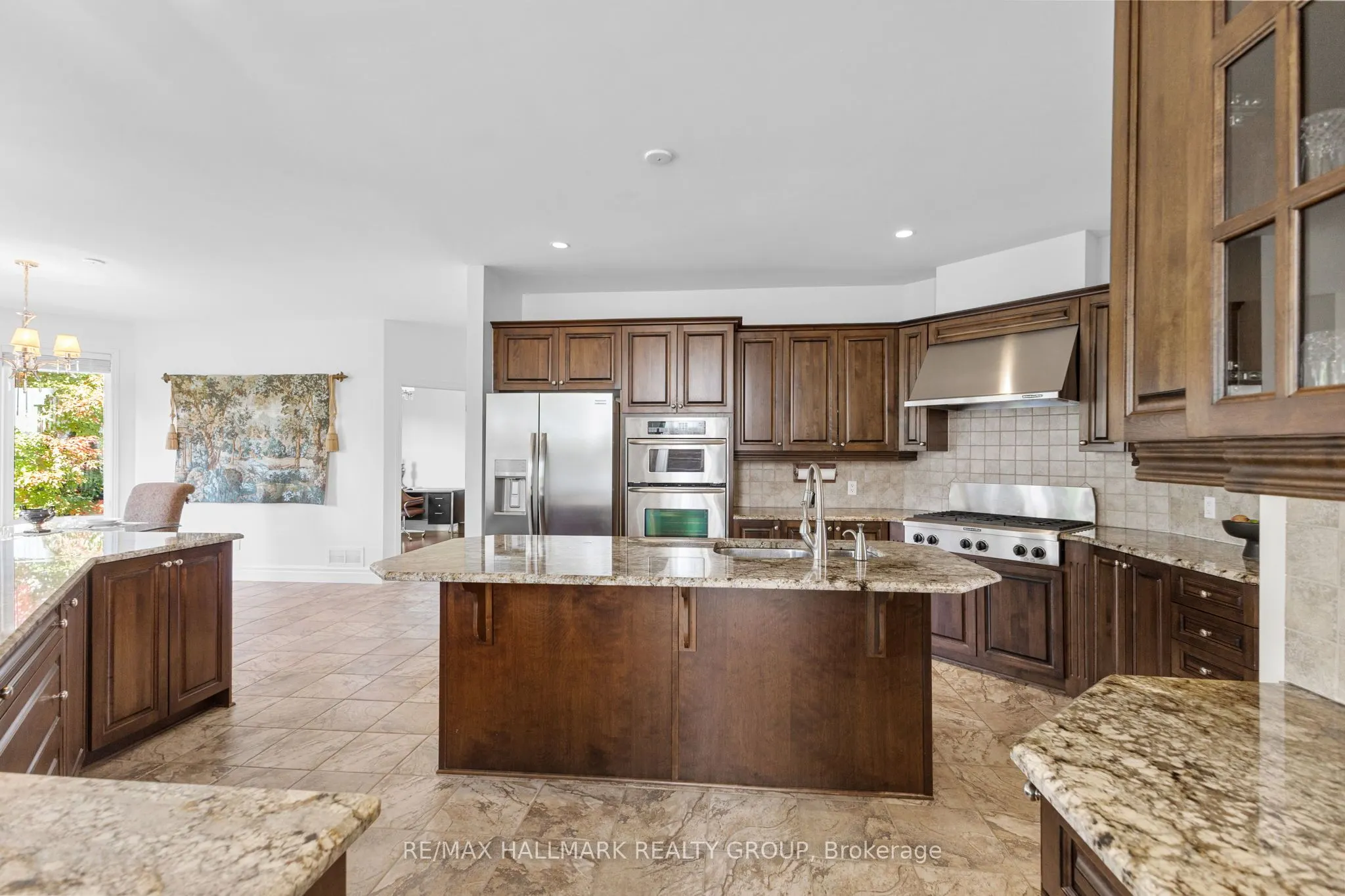 60 Winding Way