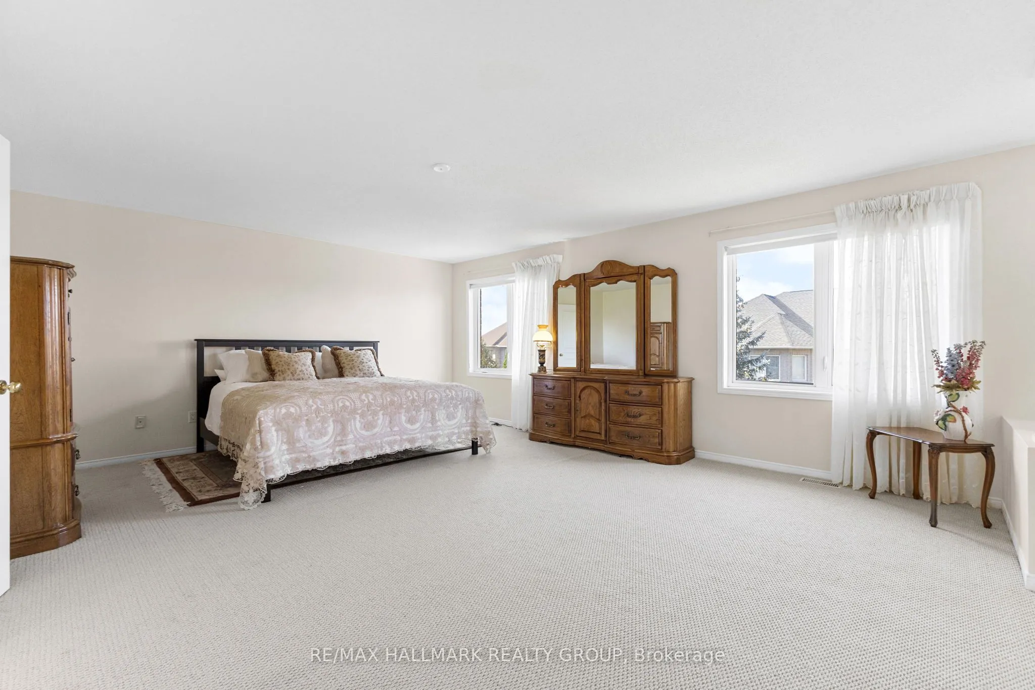 60 Winding Way