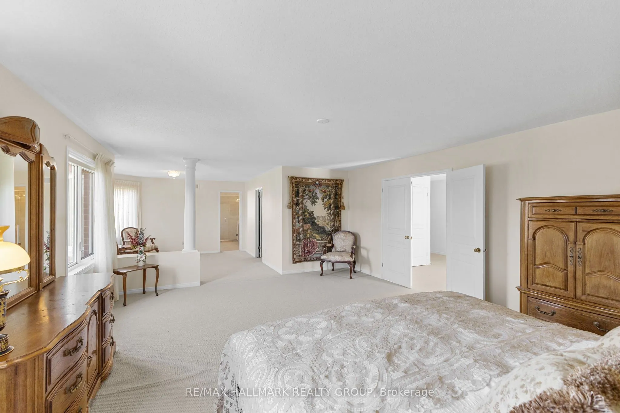 60 Winding Way