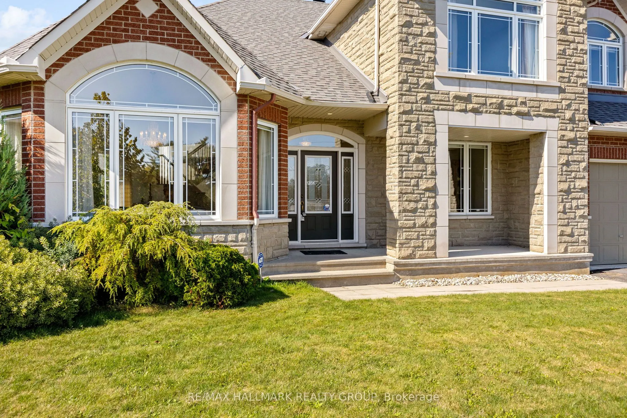60 Winding Way