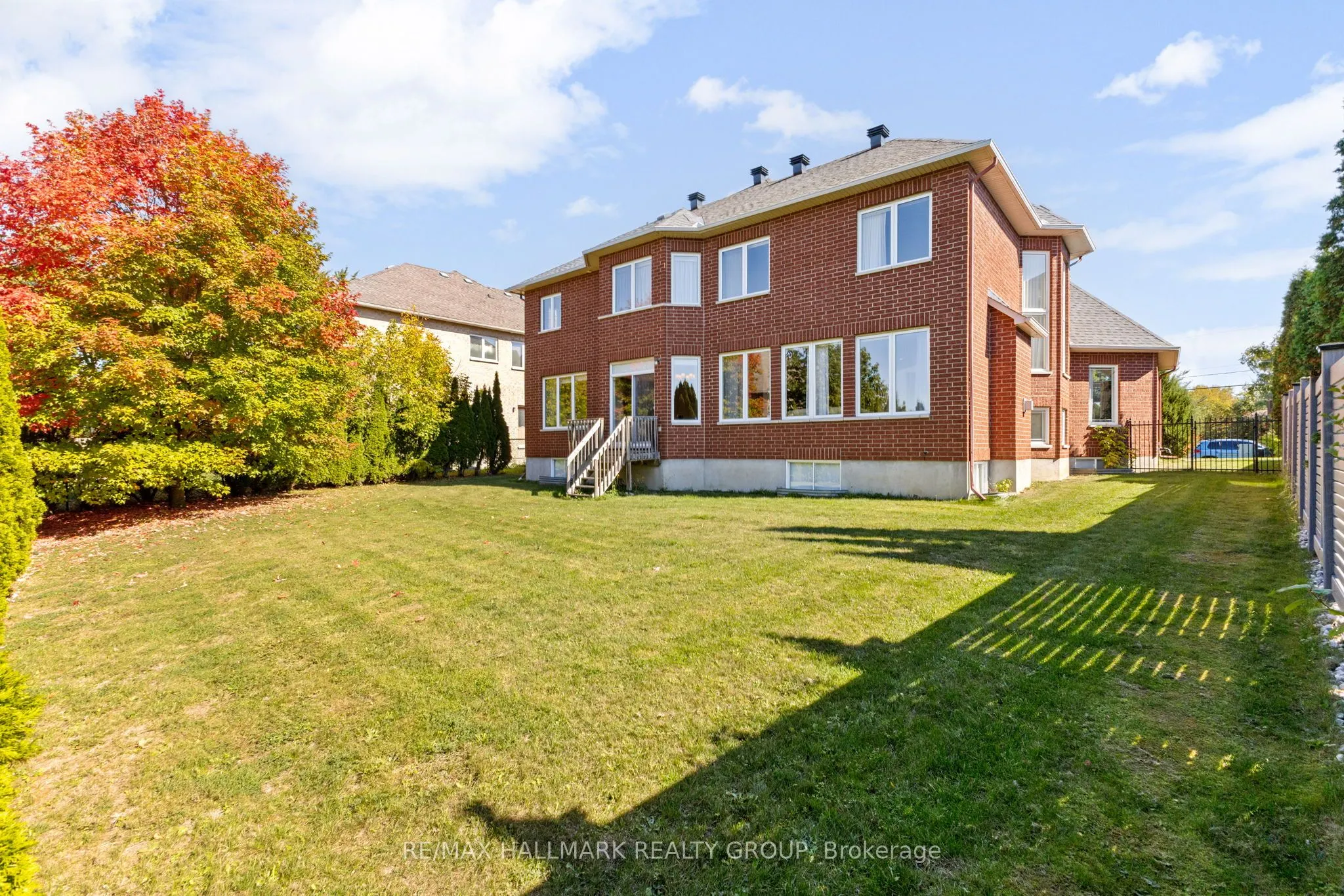 60 Winding Way