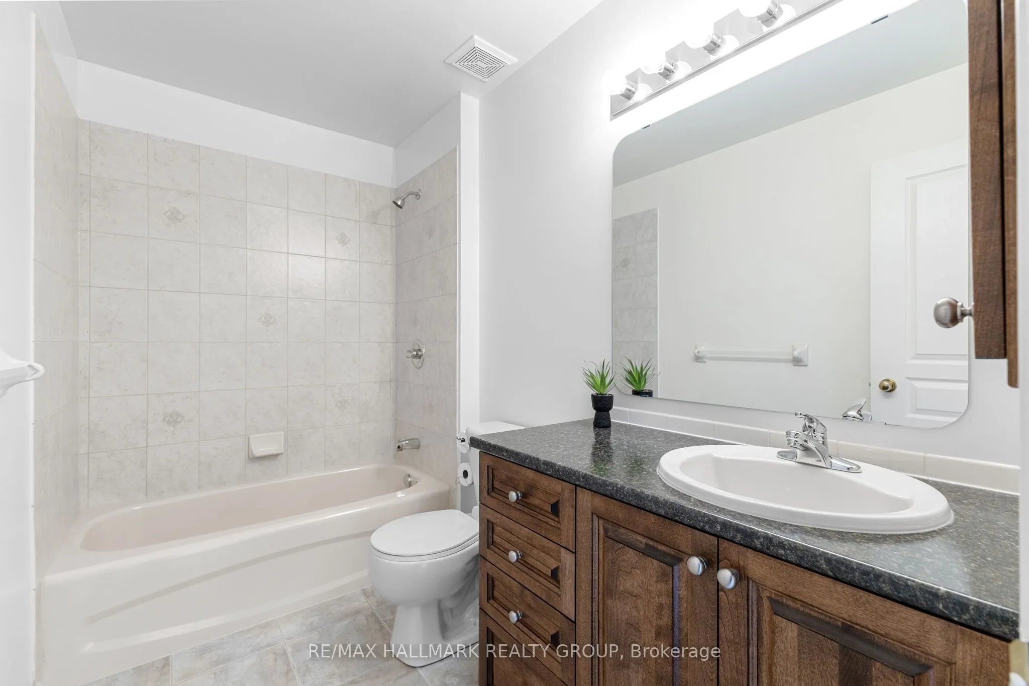 60 Winding Way