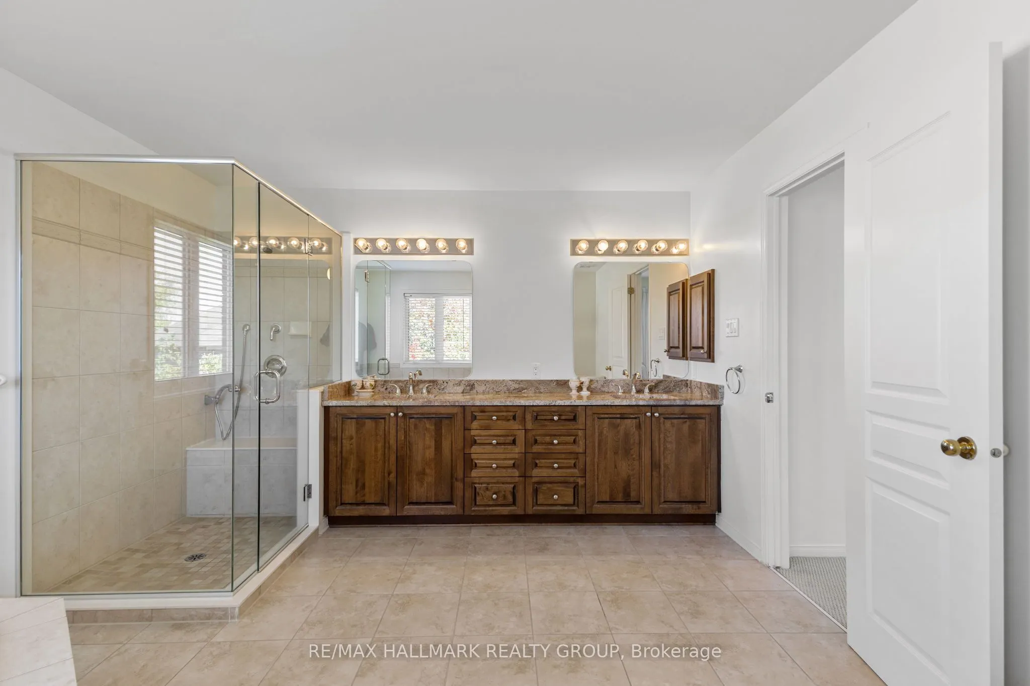 60 Winding Way