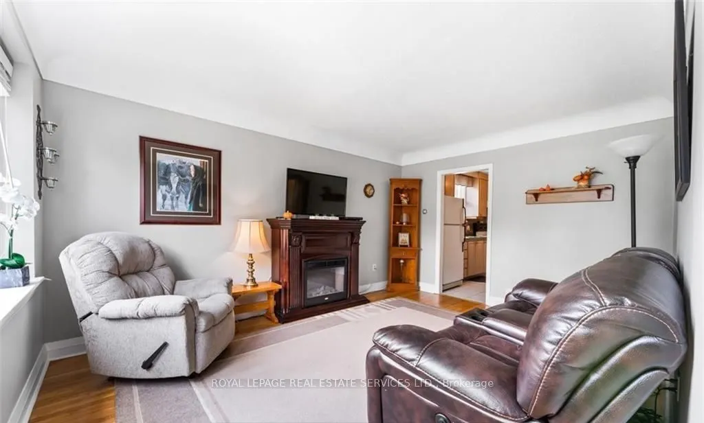 212 East 21st Street