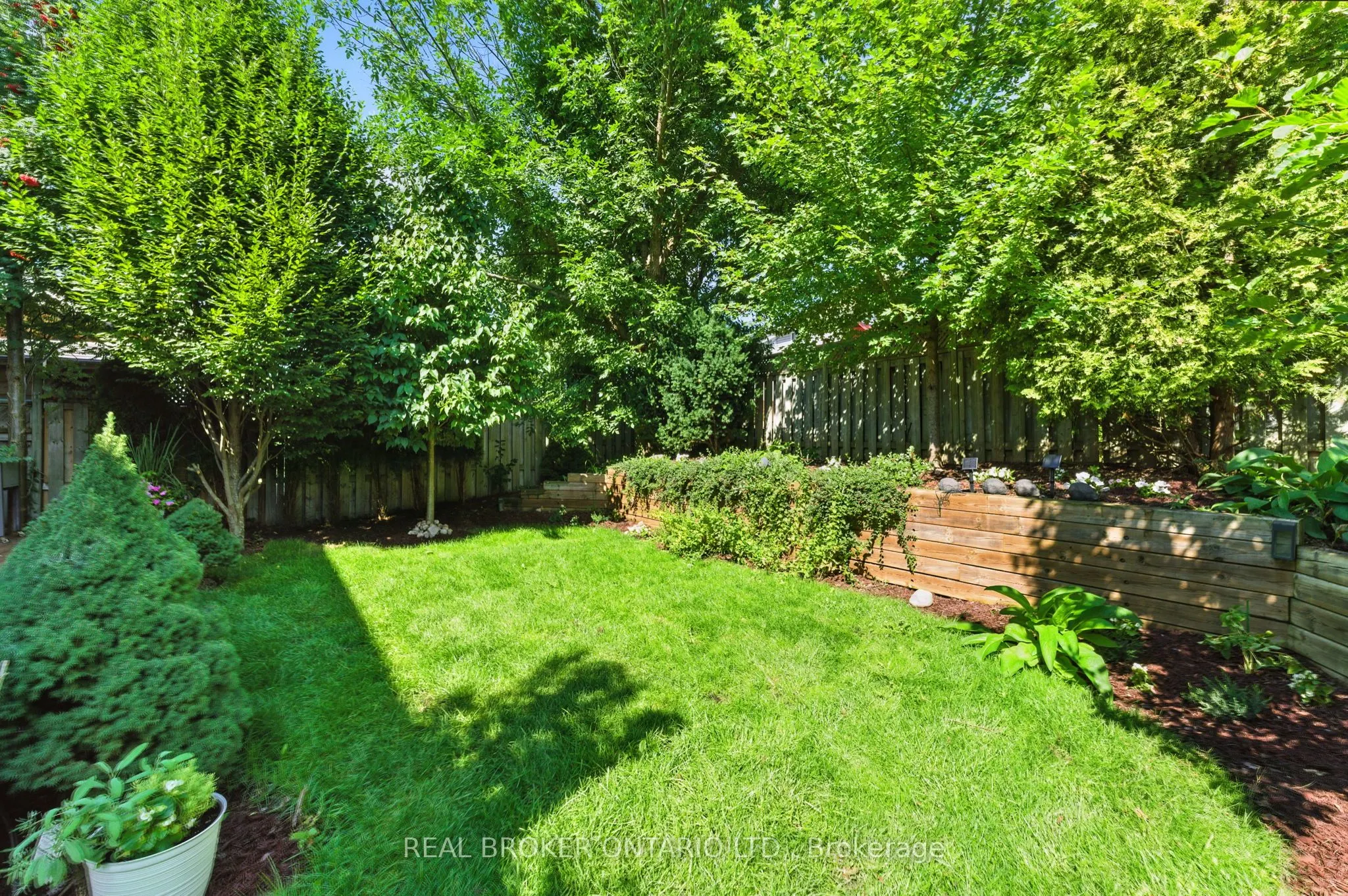 506 Eastbridge Boulevard