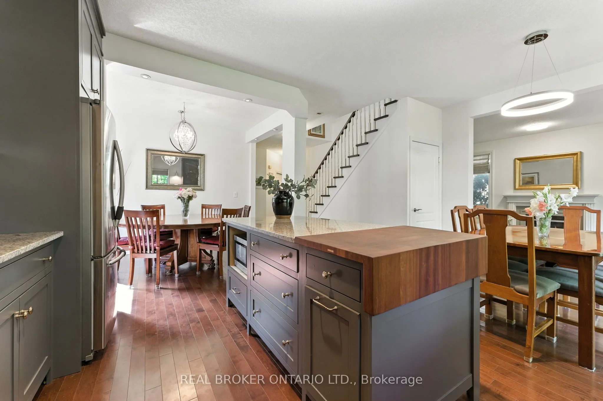 506 Eastbridge Boulevard