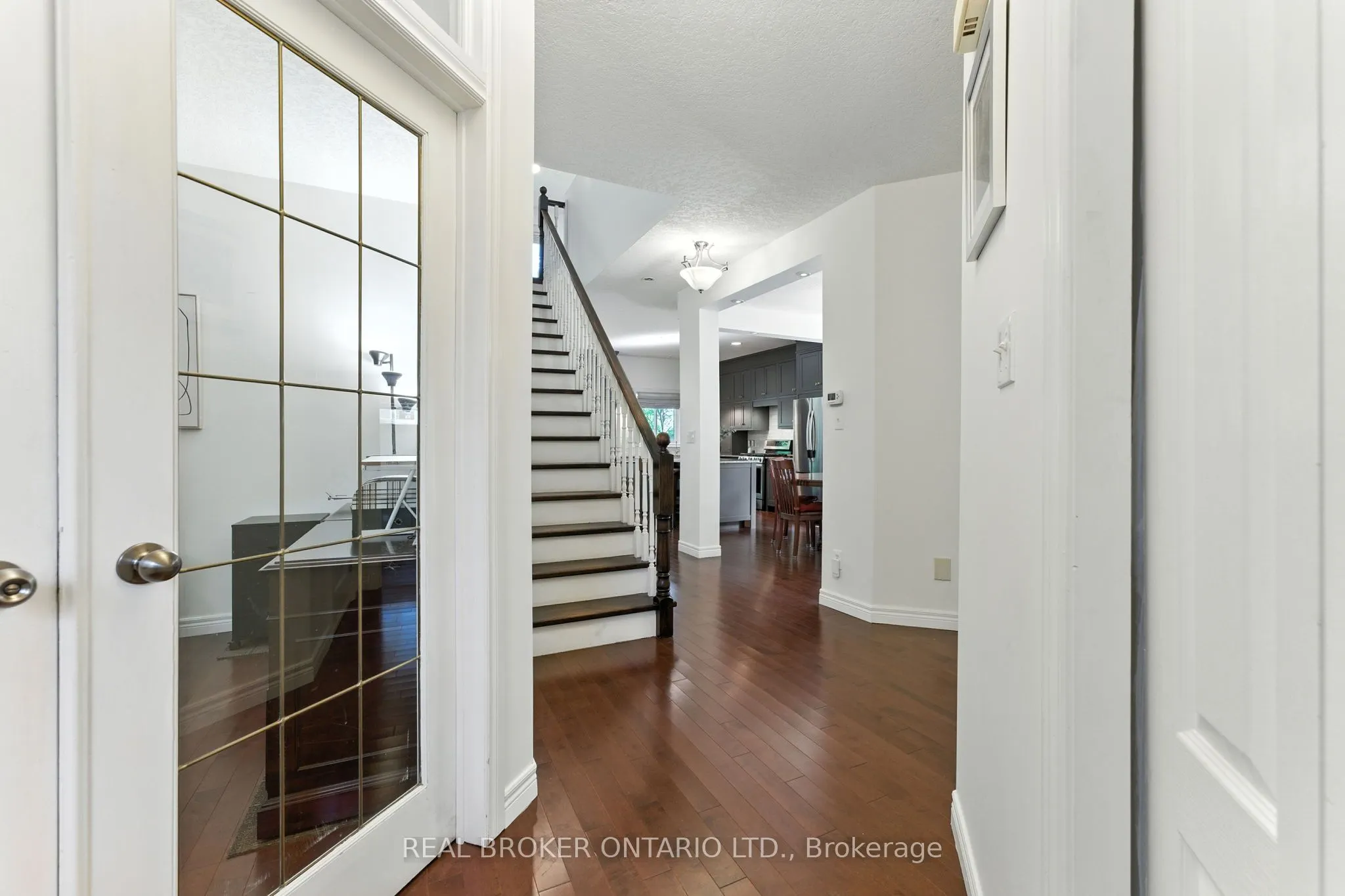 506 Eastbridge Boulevard