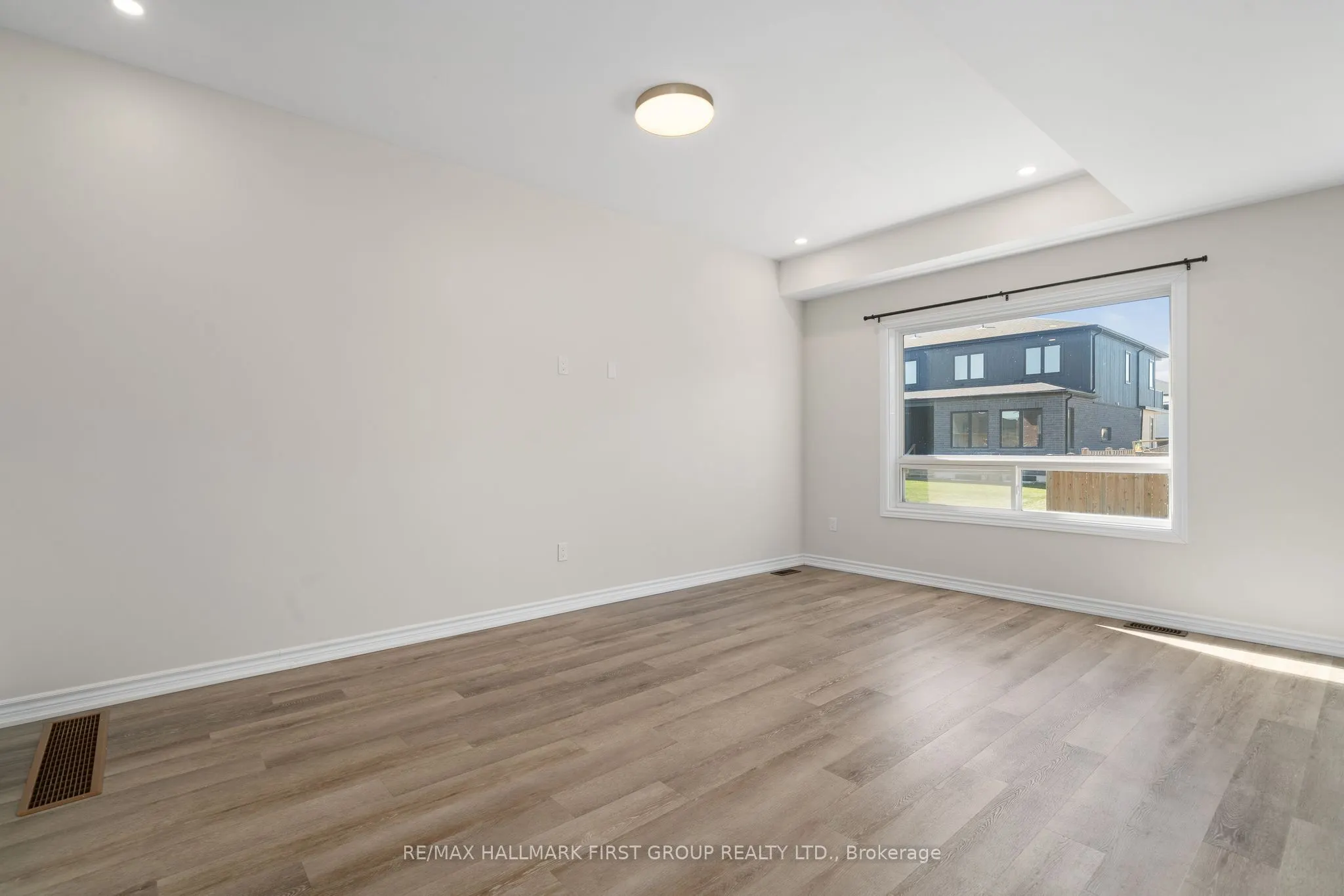 16 Tolman Street