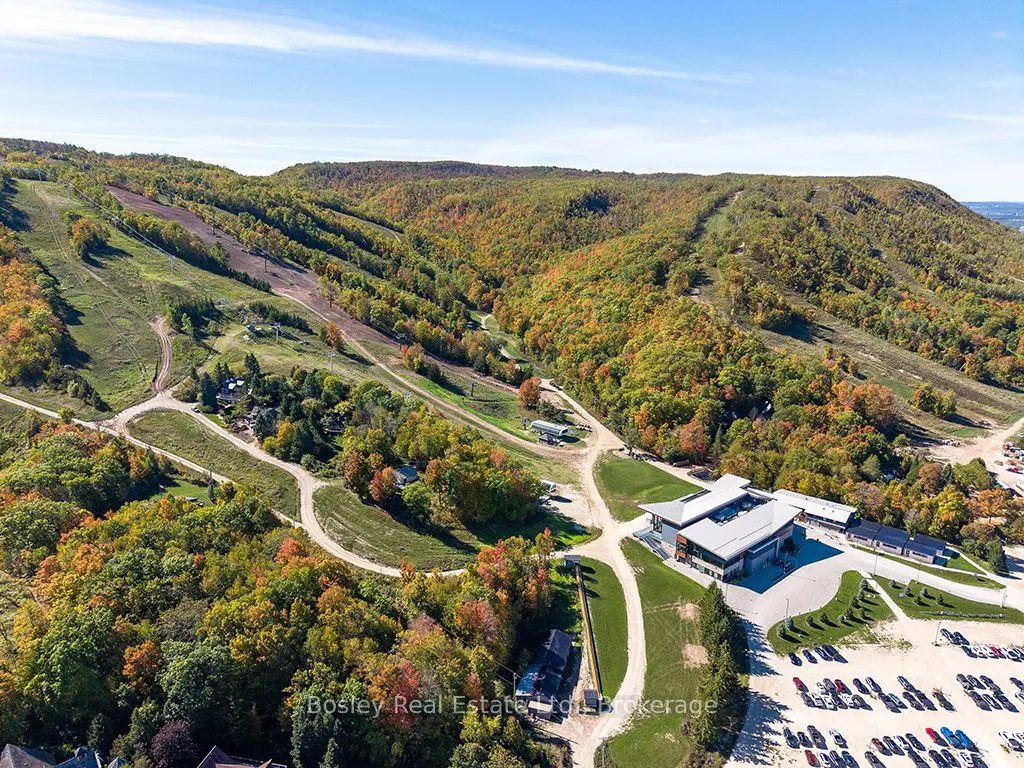 242 Arrowhead Road, #3
