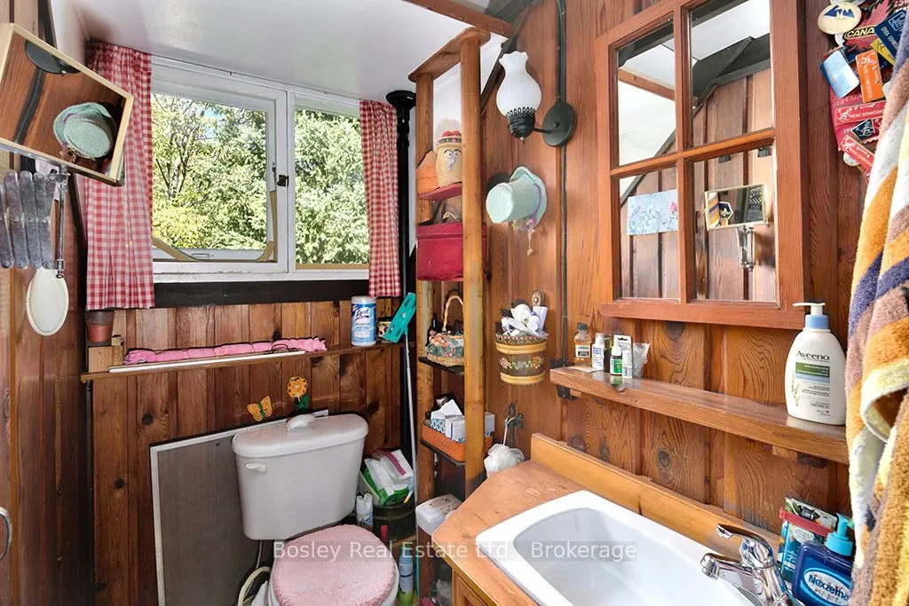 242 Arrowhead Road, #3