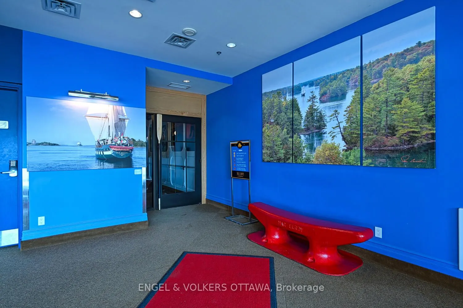 15 St Andrew Street, #1504