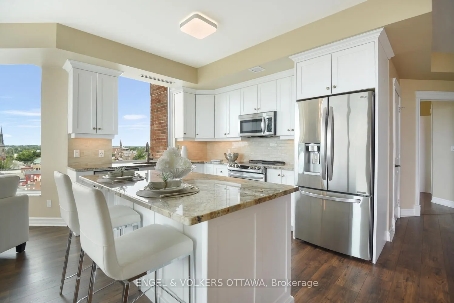 15 St Andrew Street, #1504
