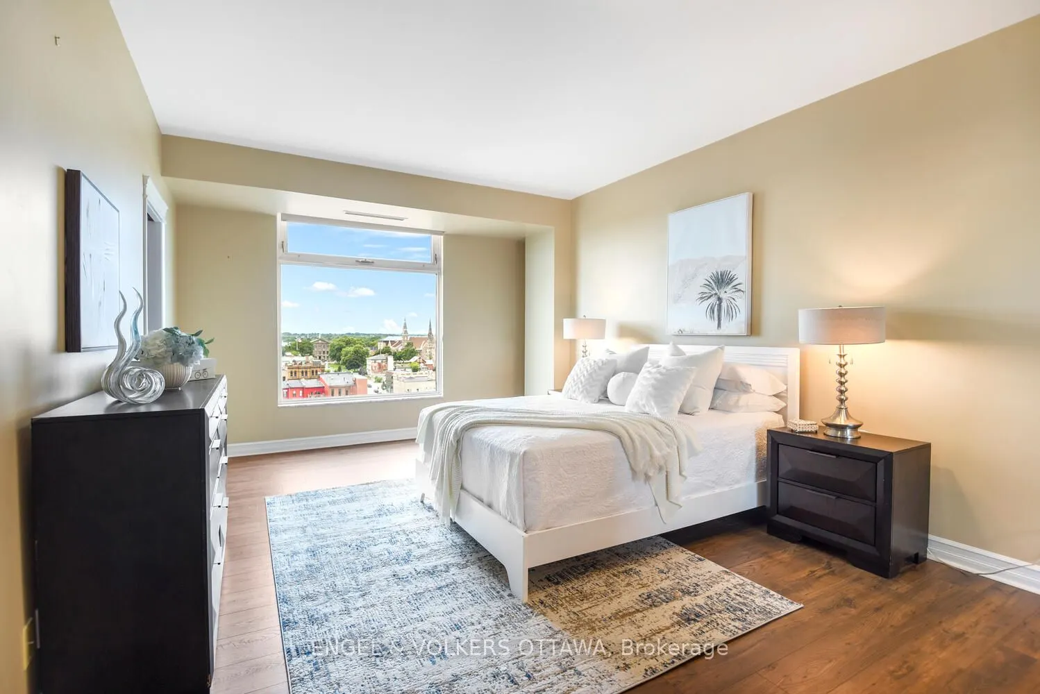 15 St Andrew Street, #1504