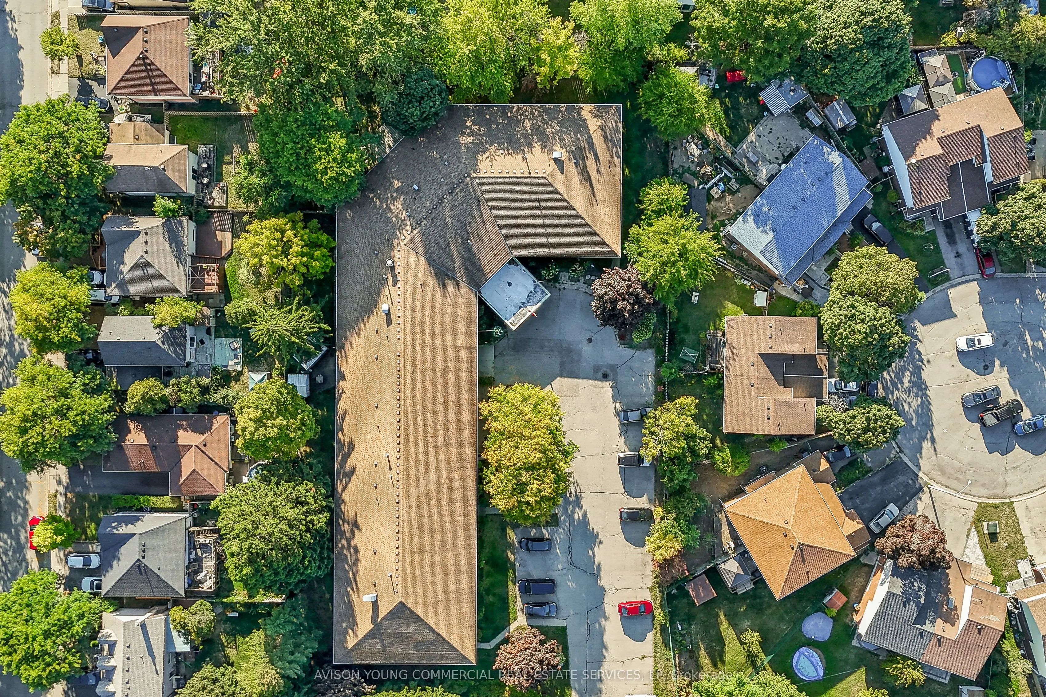 640 Hillview Road