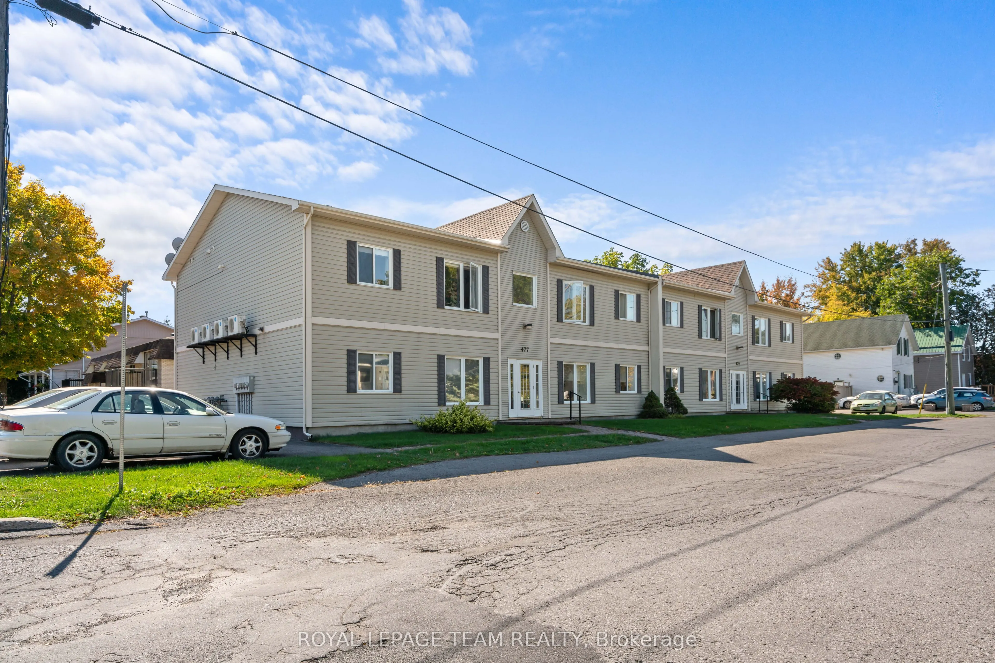 477 Clarence Street