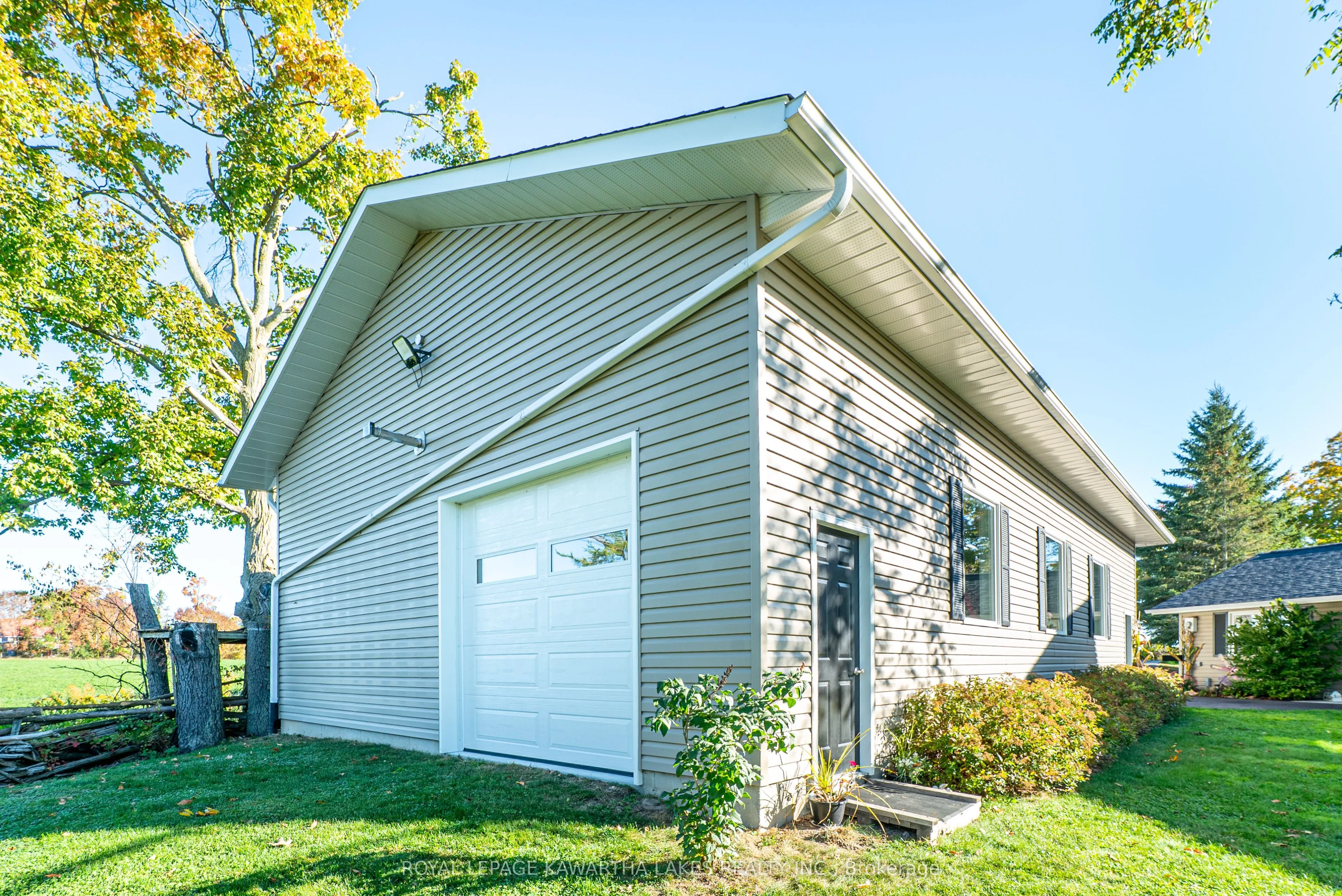 2525 Elm Tree Road