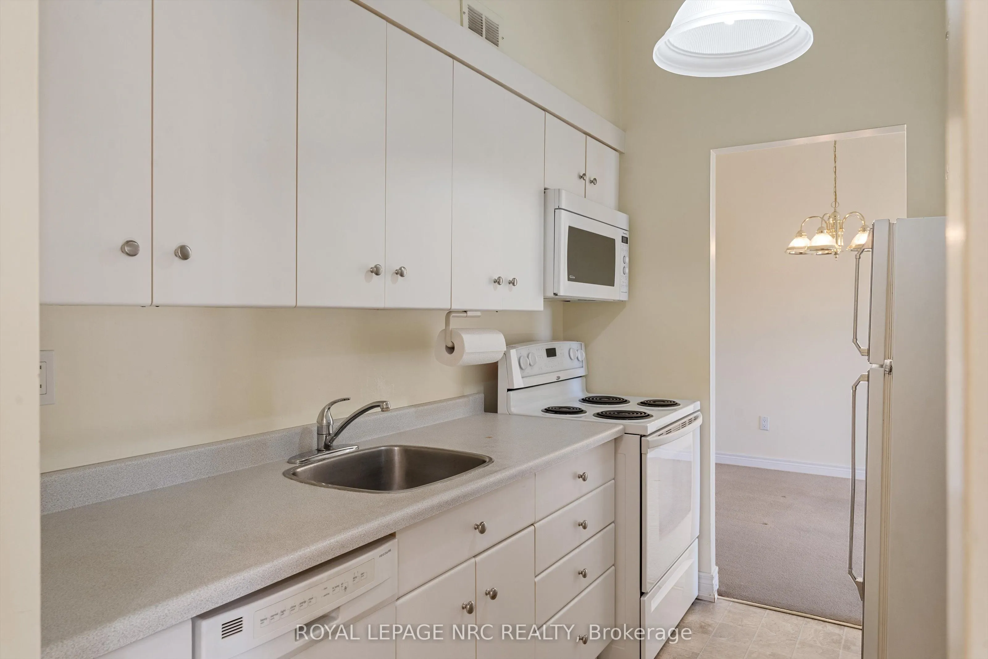 196 Scott Street, #513
