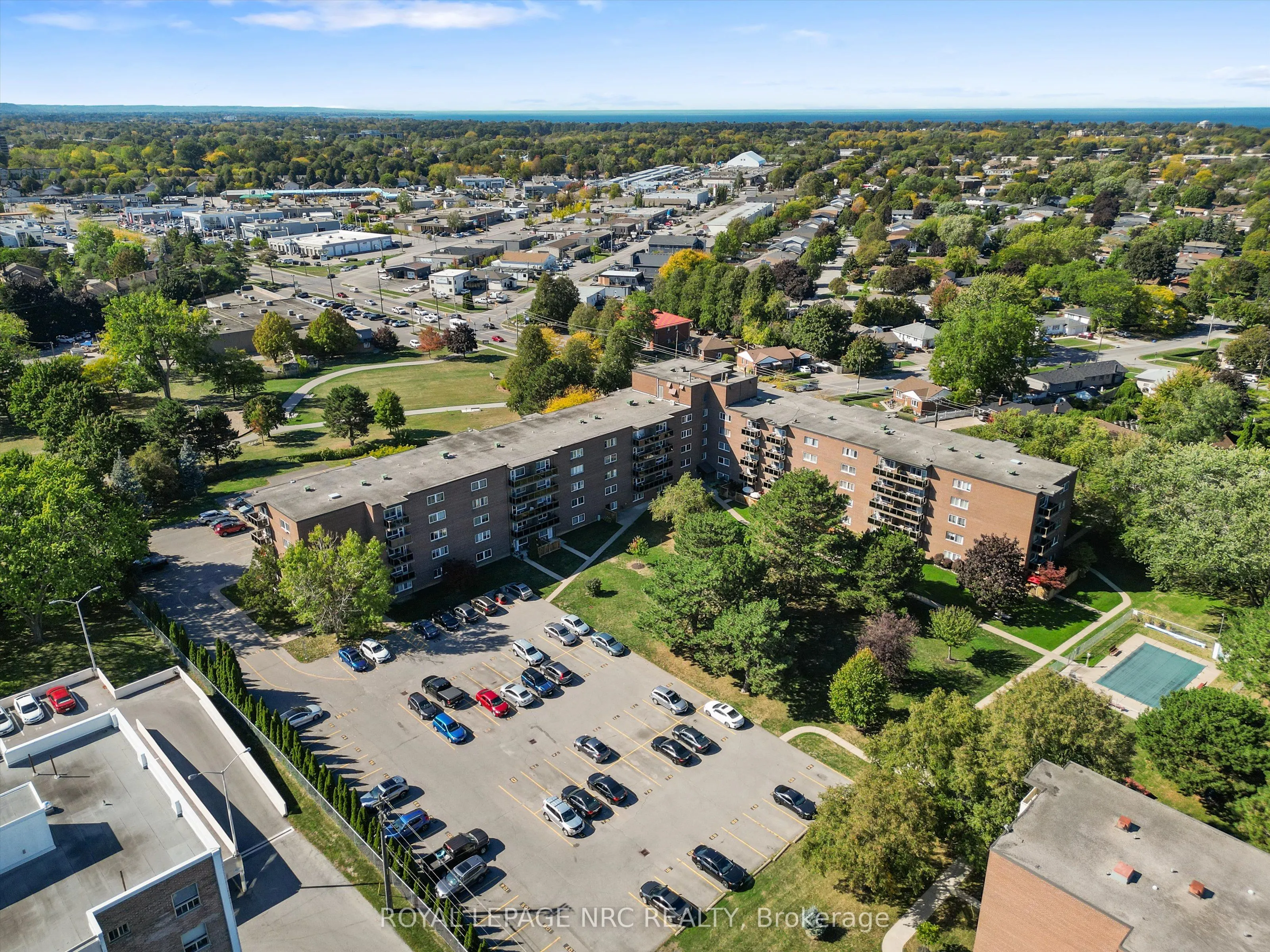 196 Scott Street, #513