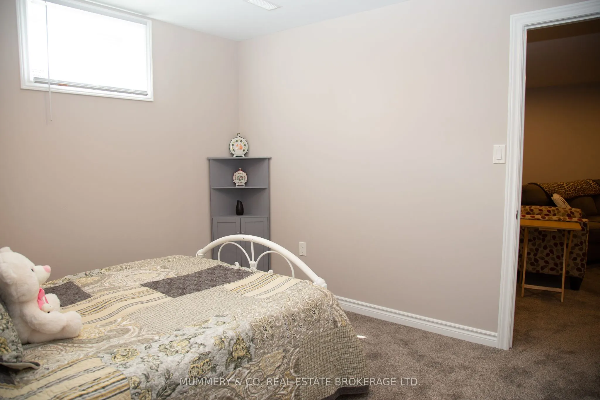 410 Queen Street S, #25