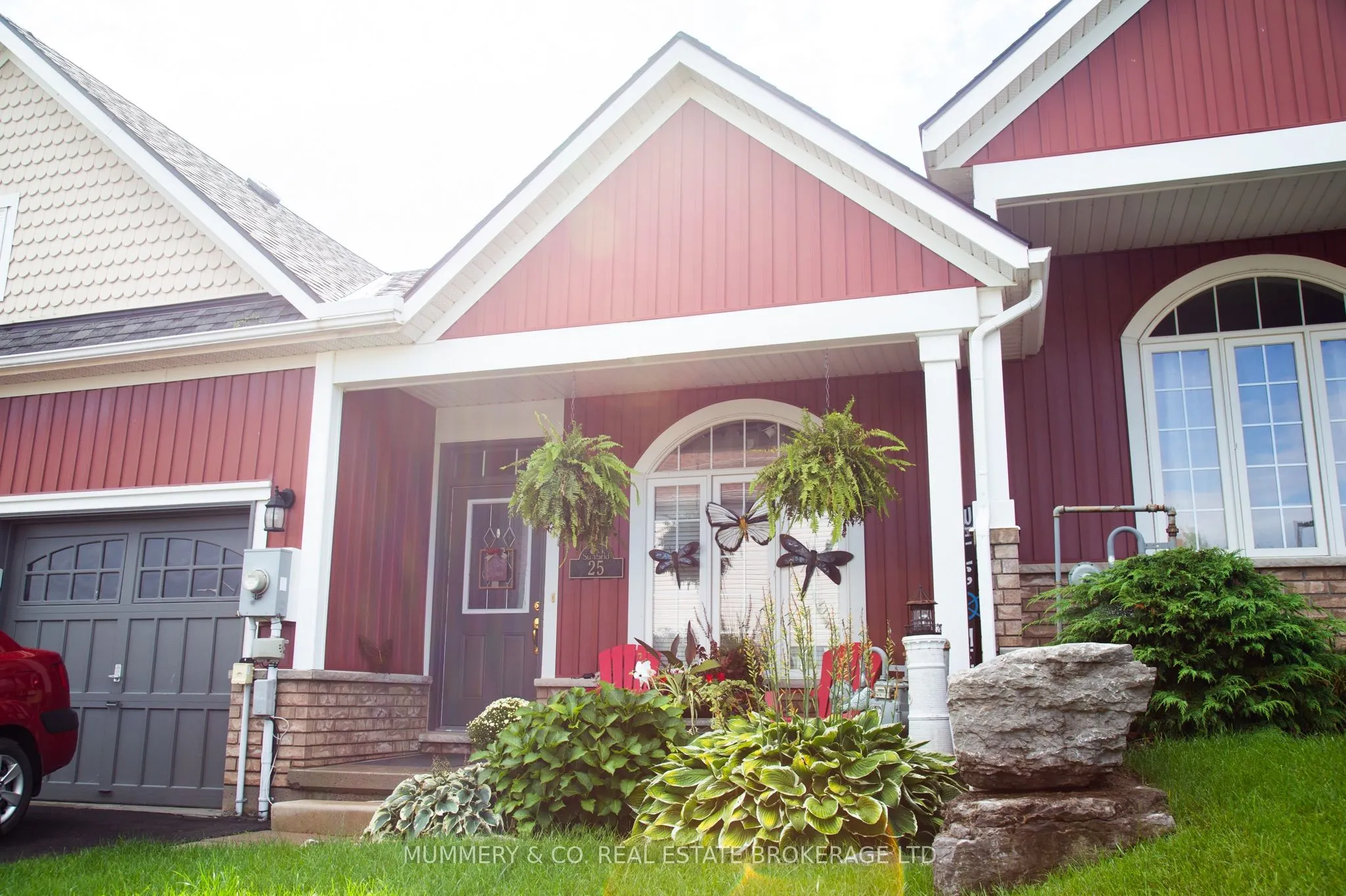 410 Queen Street S, #25