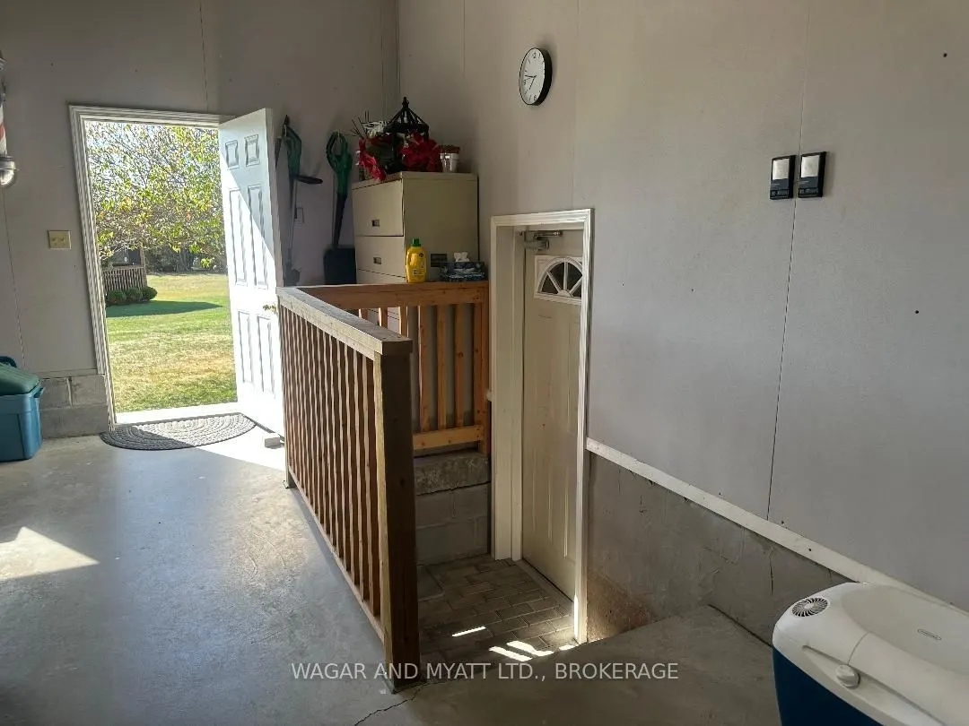 120 Pinecrest Road S