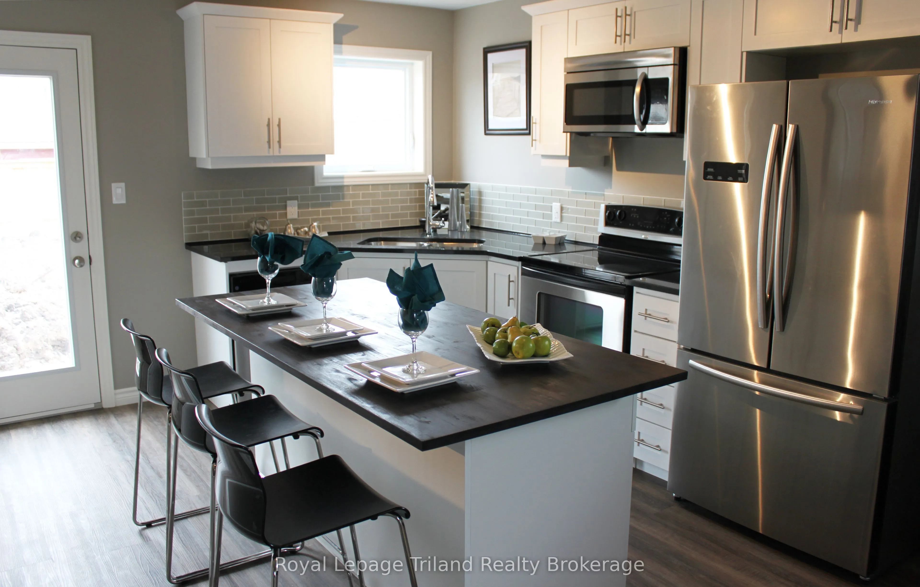 687 Canterbury Street, #2