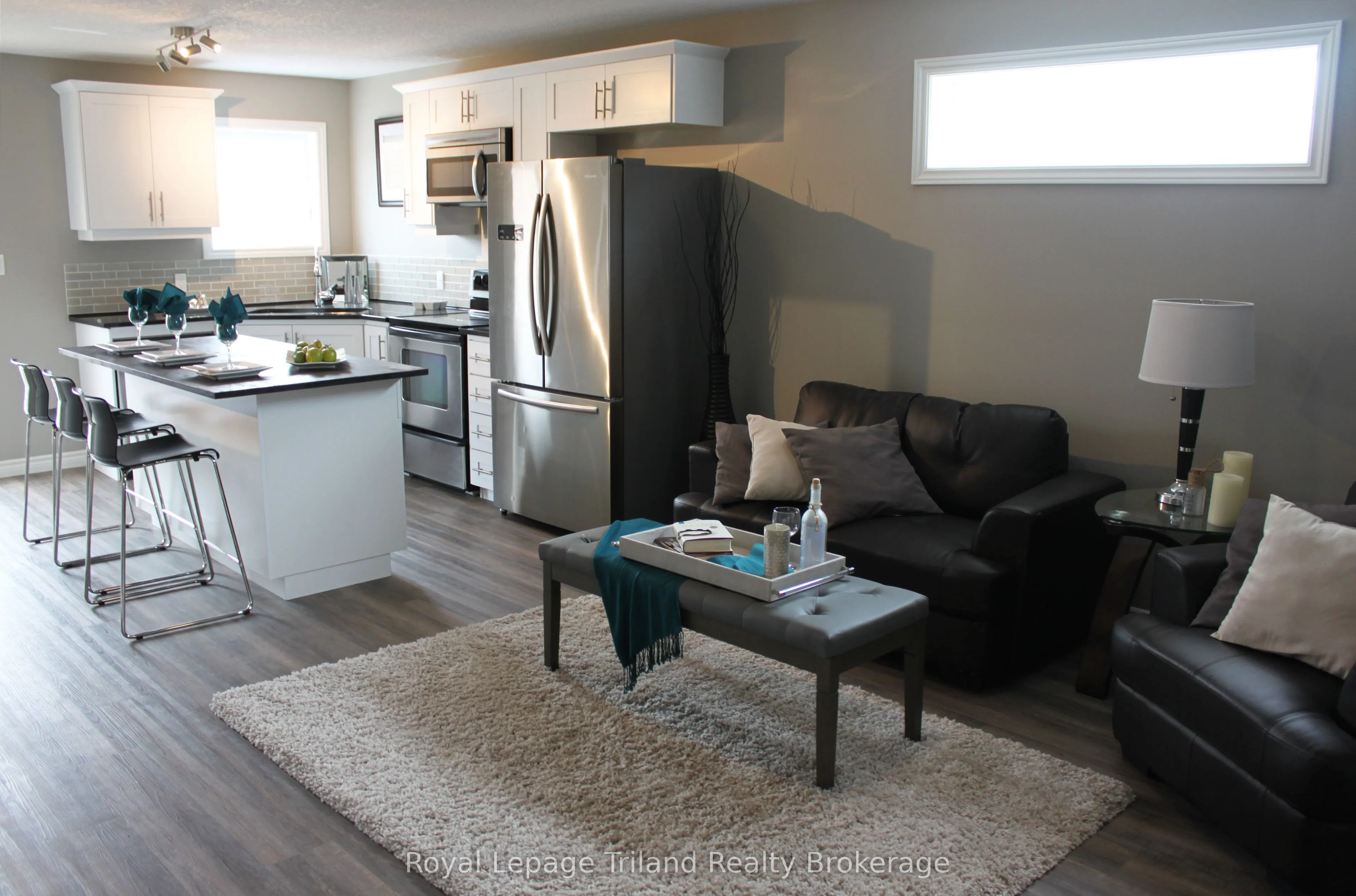 687 Canterbury Street, #2