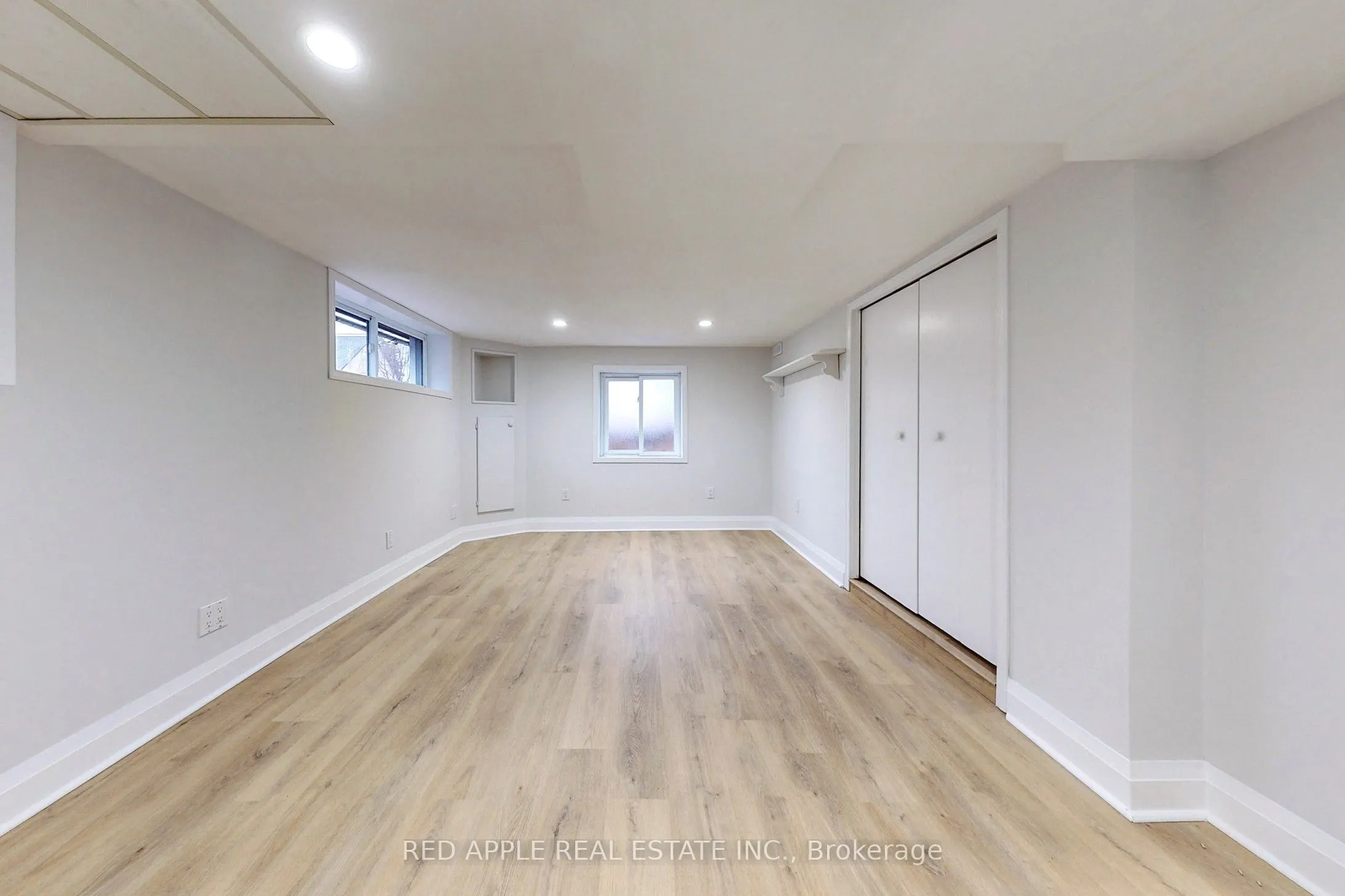 76 West 1st Street, #Lower Level