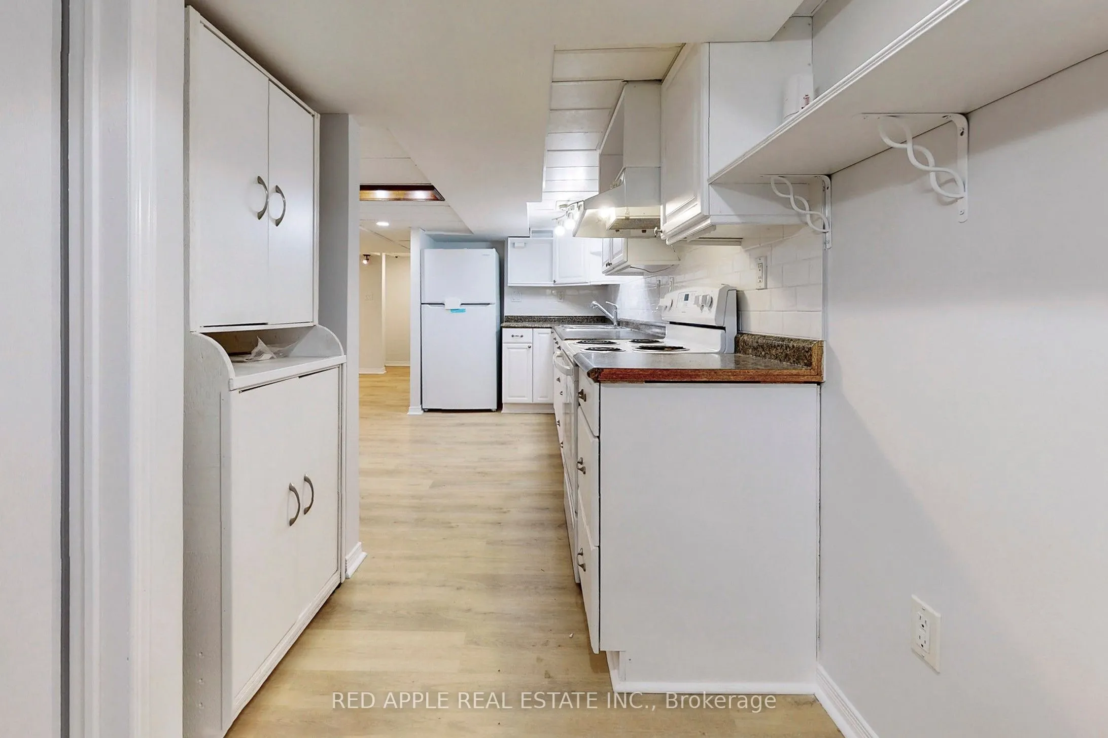 76 West 1st Street, #Lower Level