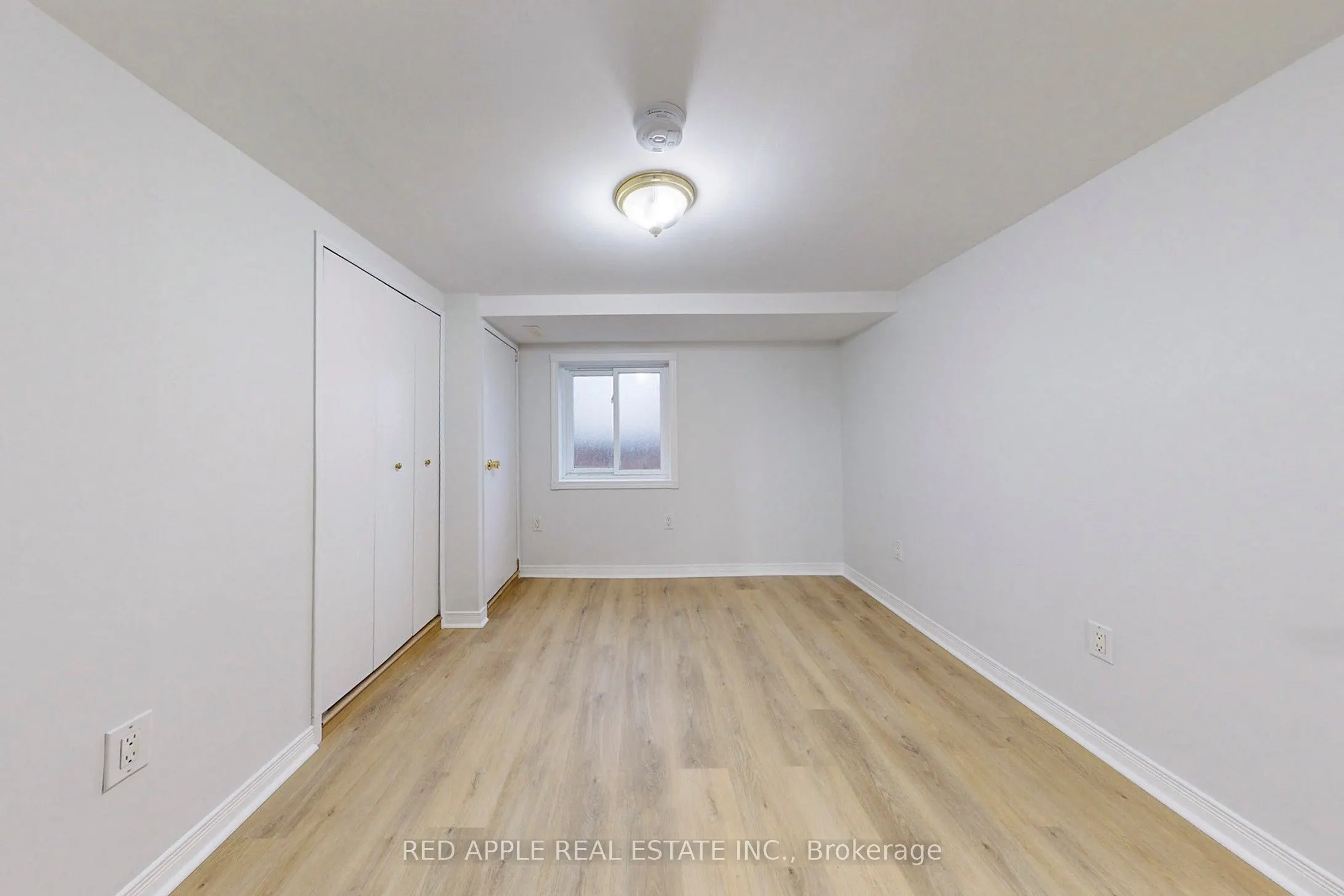 76 West 1st Street, #Lower Level