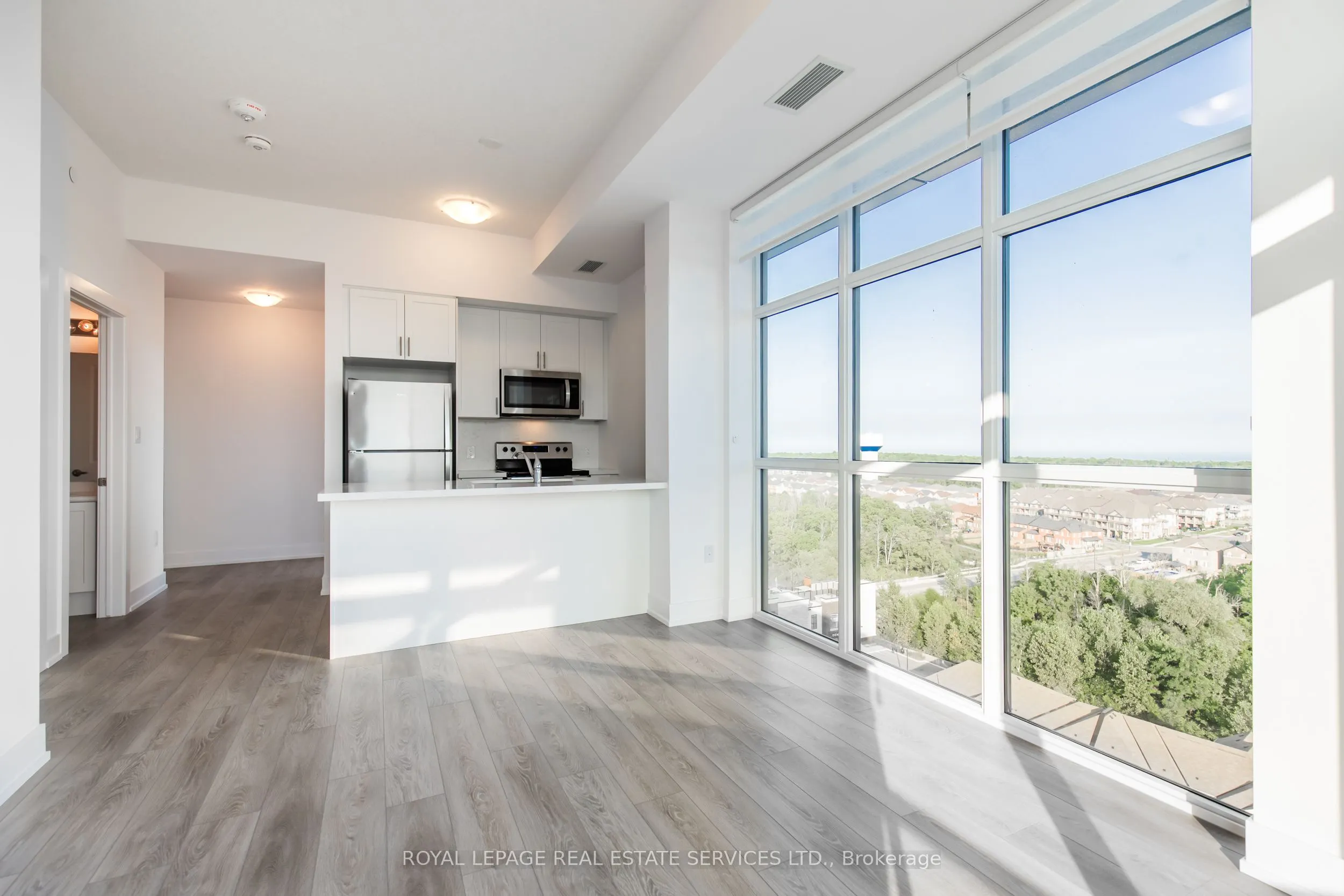 470 DUNDAS Street E, #1211