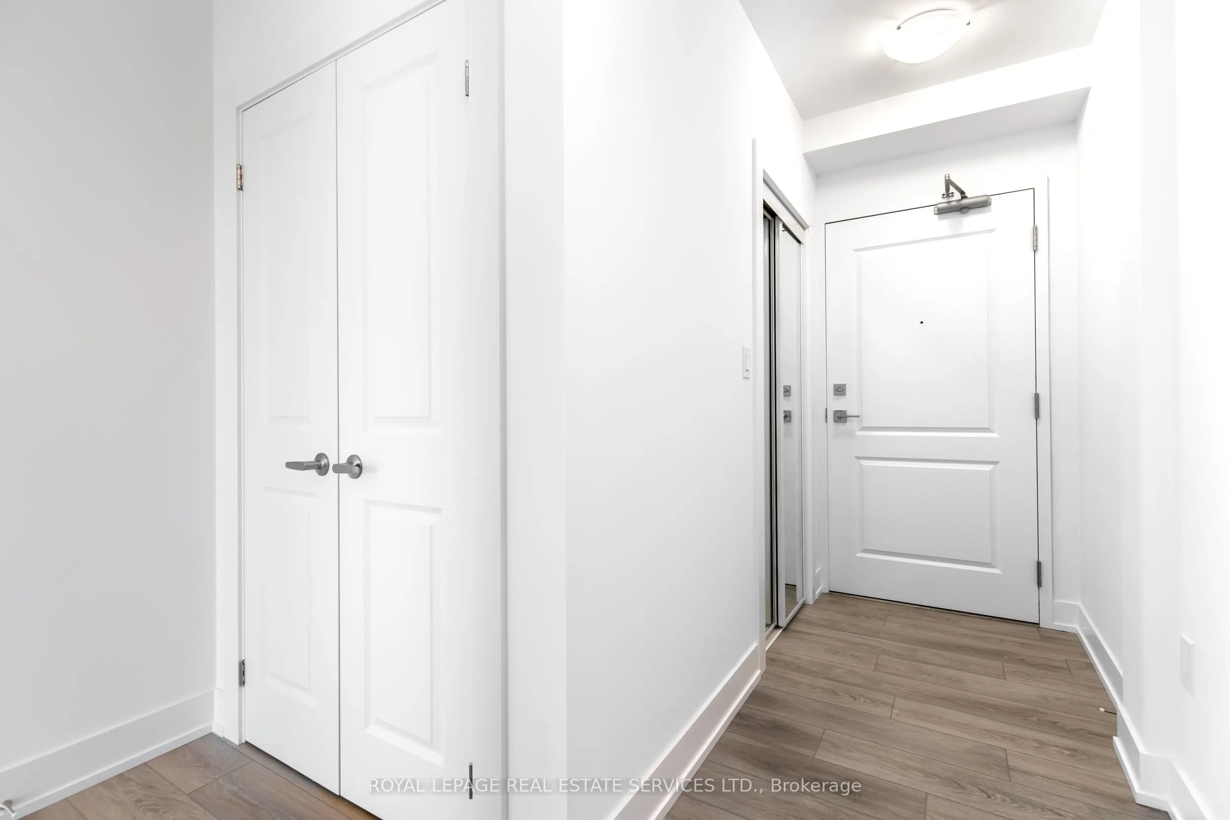 470 DUNDAS Street E, #1211