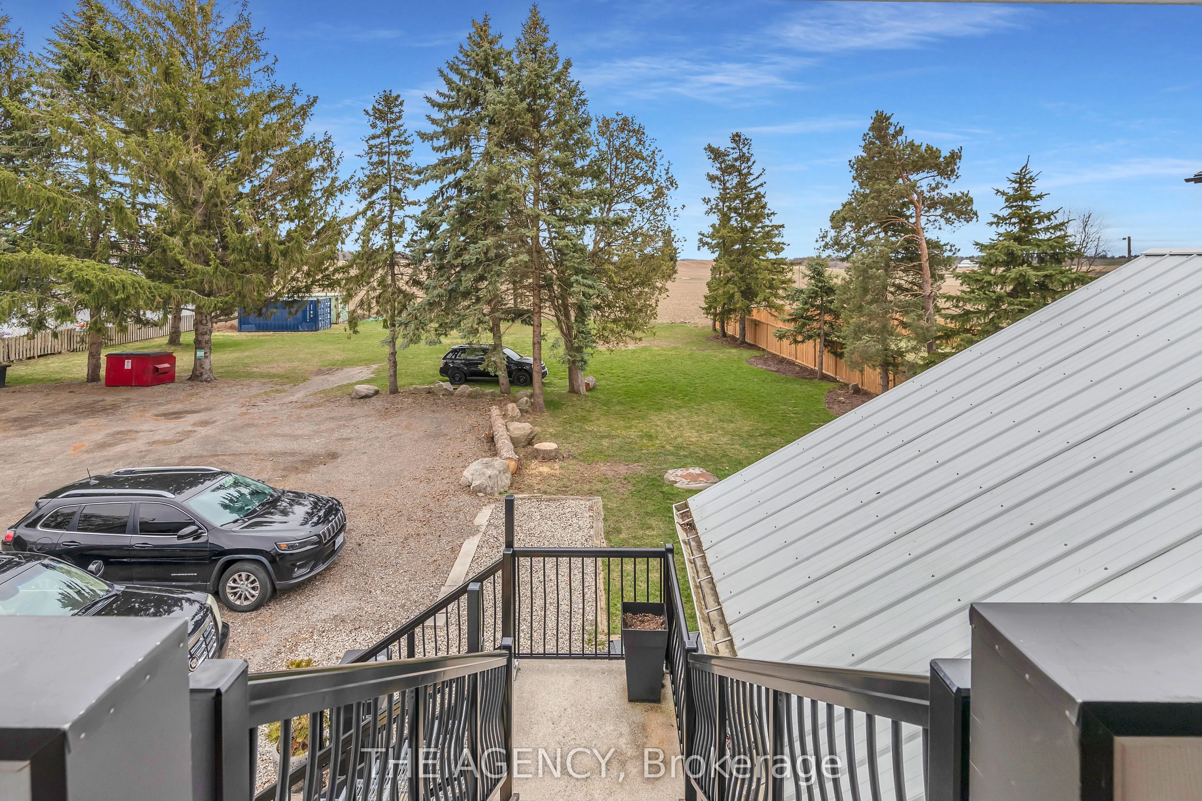 3215 Roseville Road