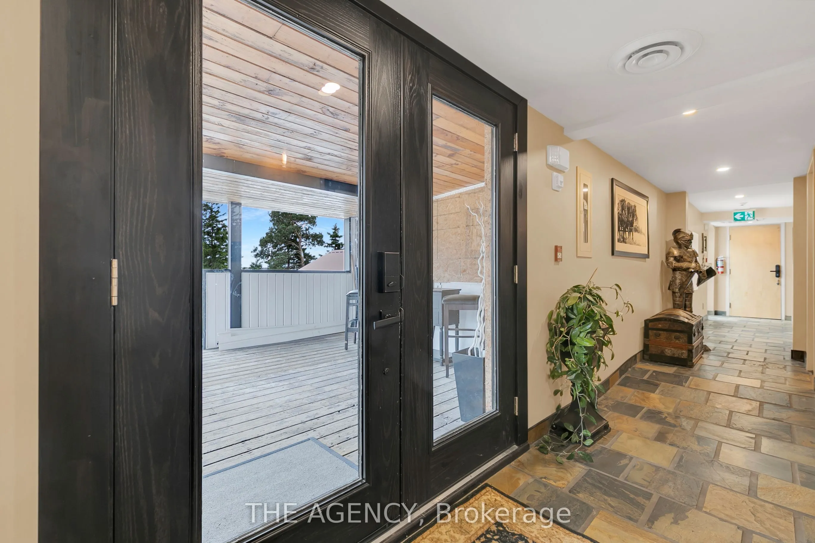 3215 Roseville Road