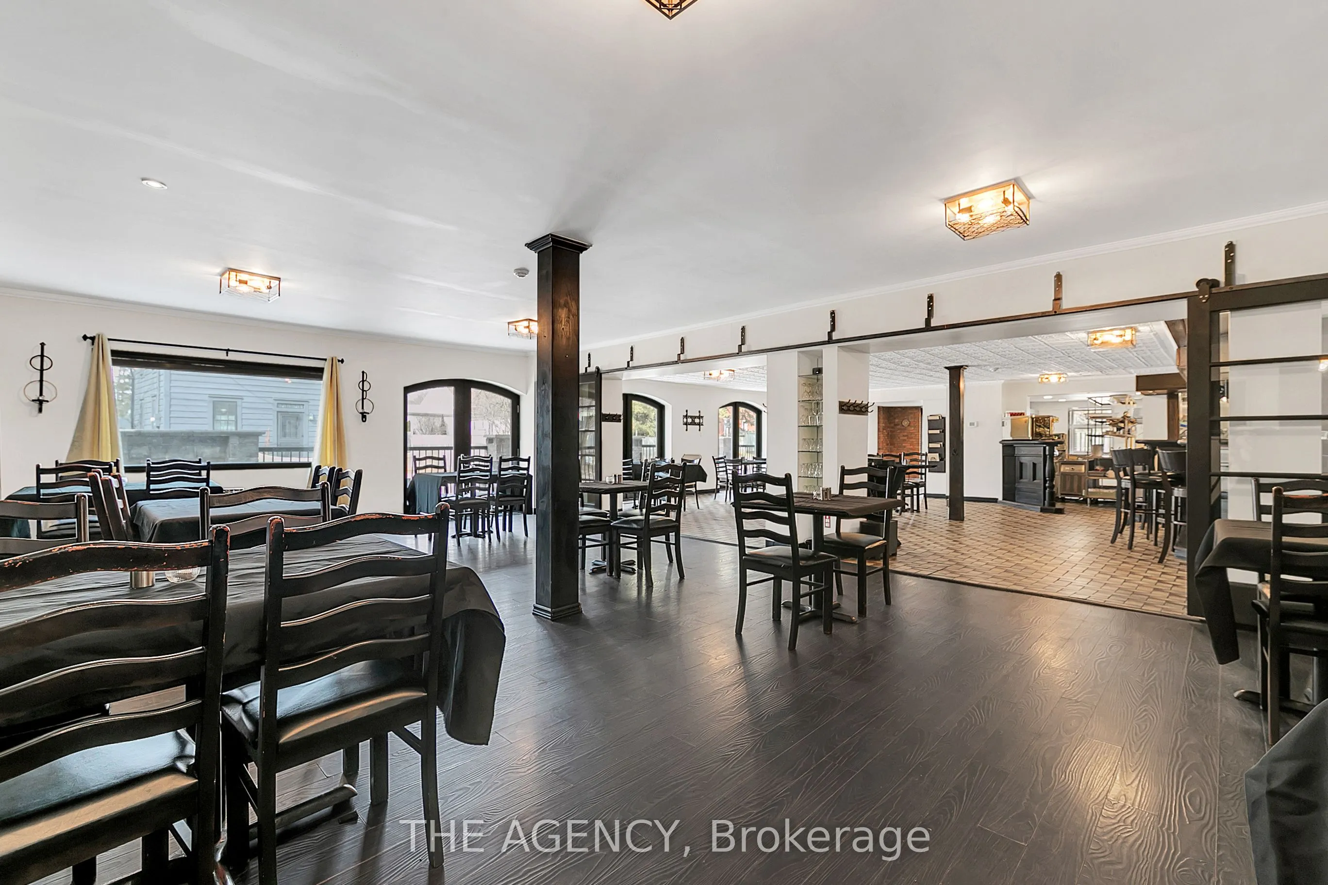 3215 Roseville Road