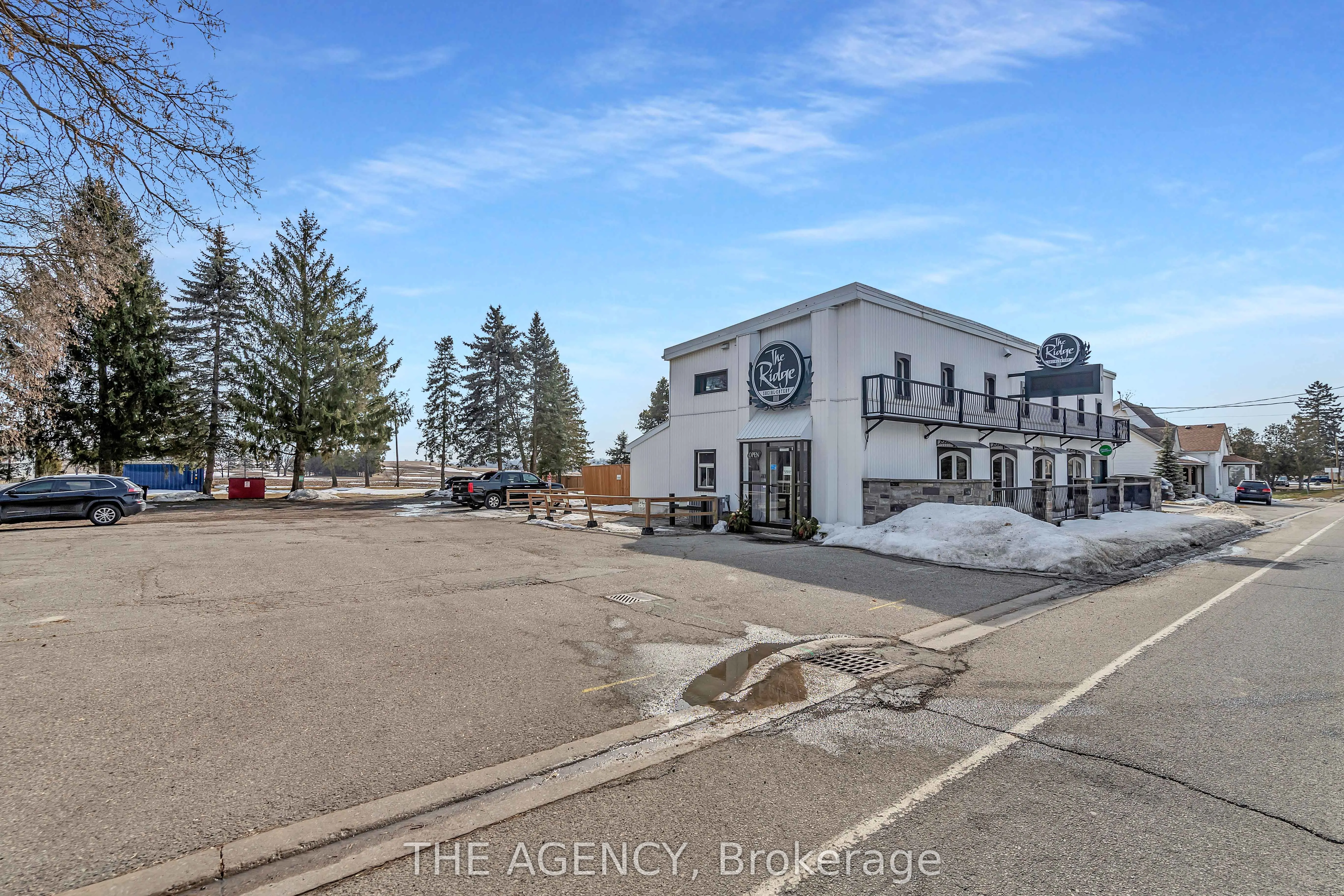 3215 Roseville Road
