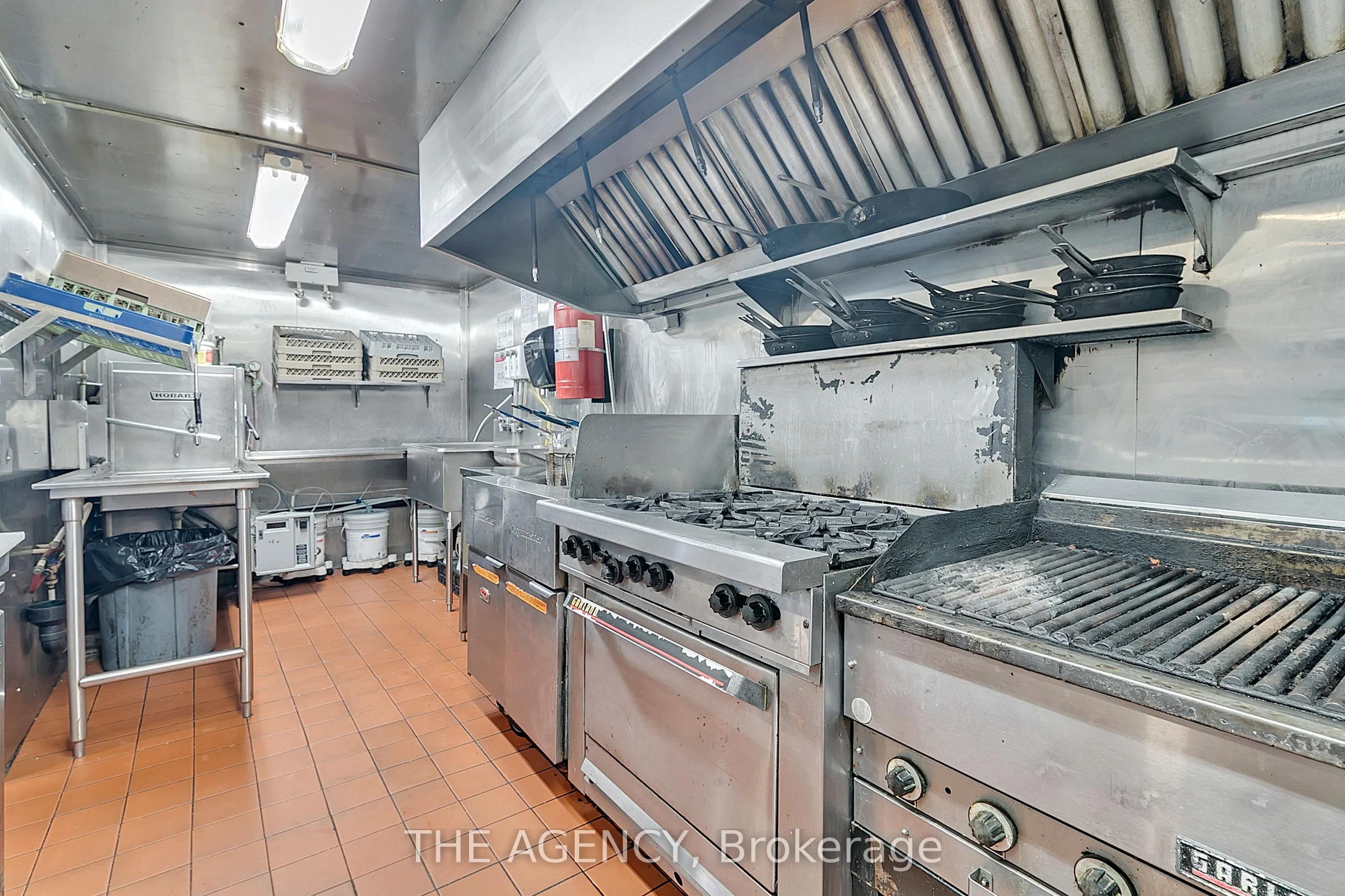 3215 Roseville Road