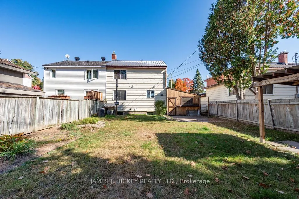 105 Algonquin Street