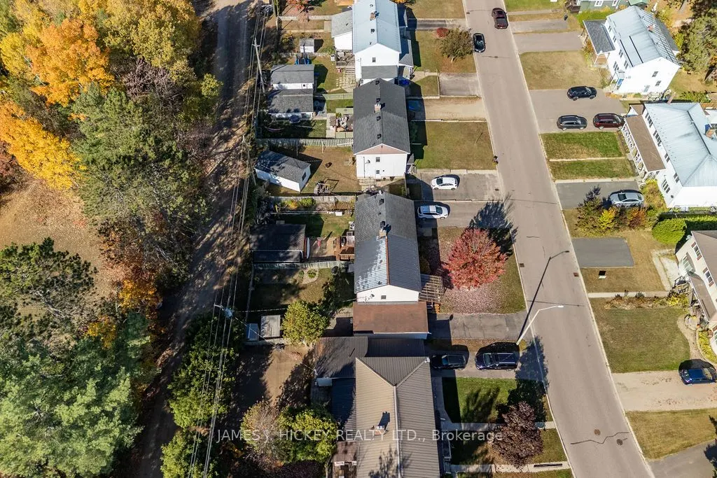 105 Algonquin Street