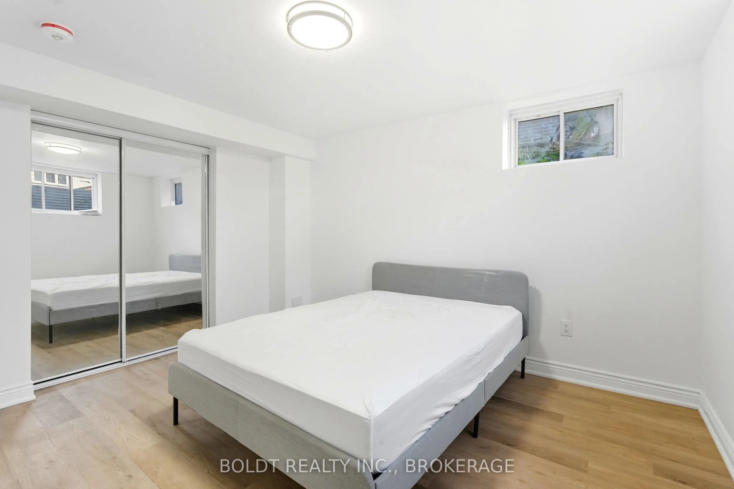 8101 Brookside (LOWER) Drive
