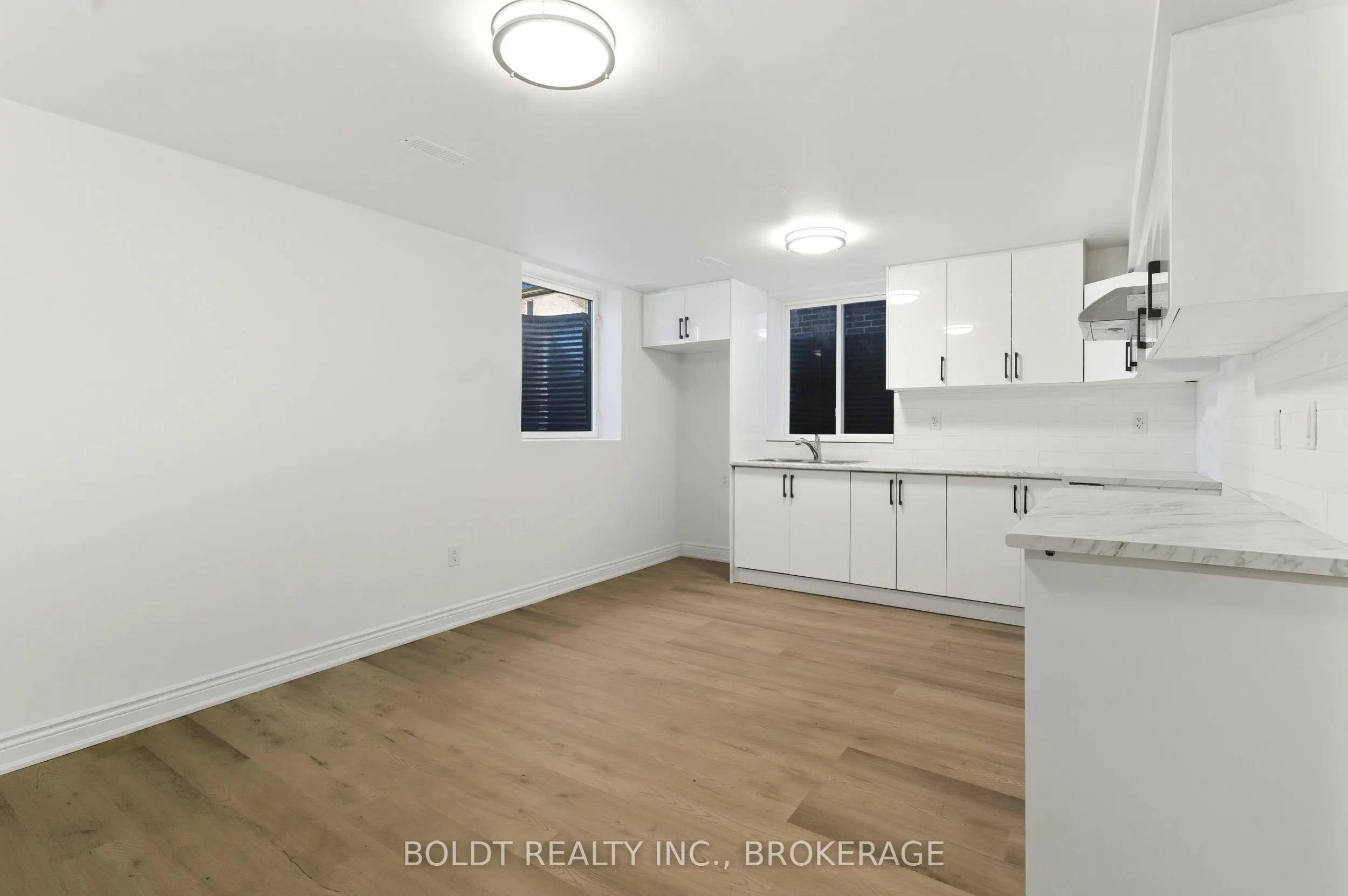 8101 Brookside (LOWER) Drive