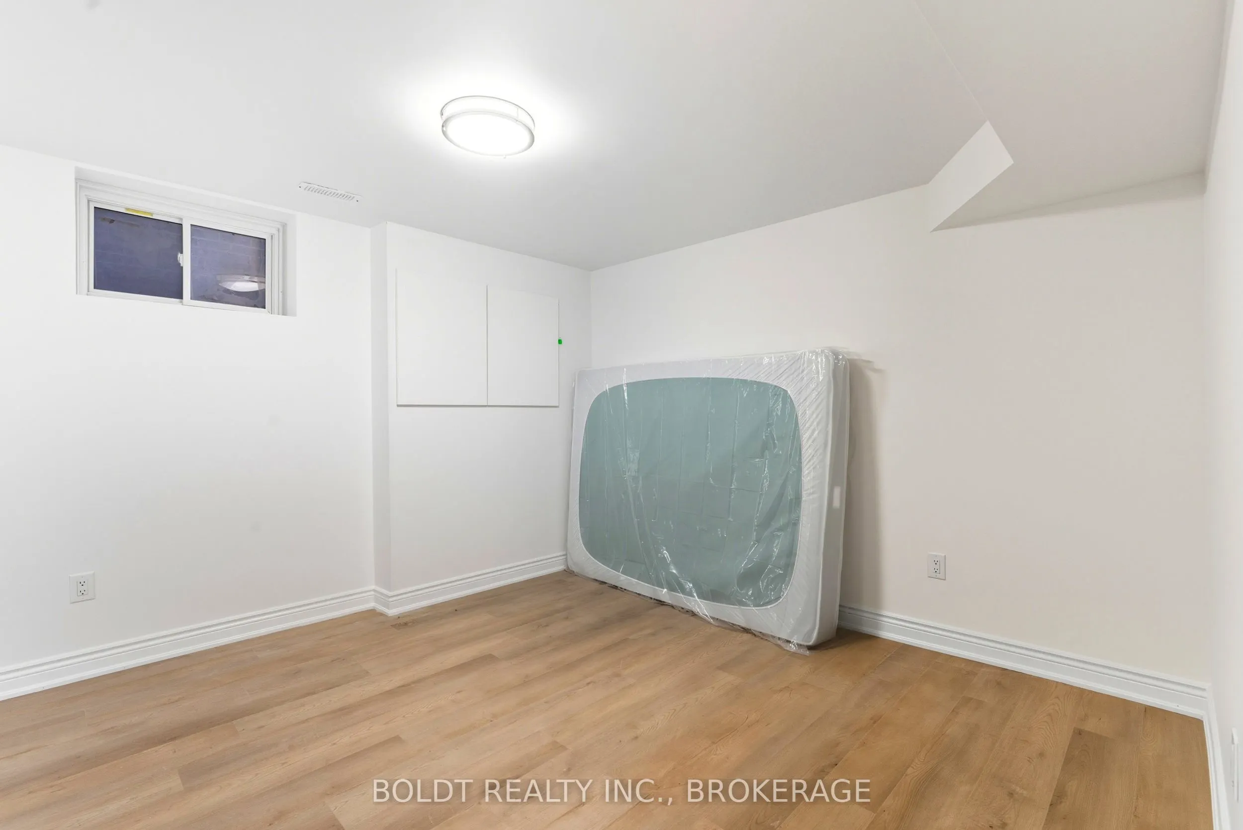 8101 Brookside (LOWER) Drive