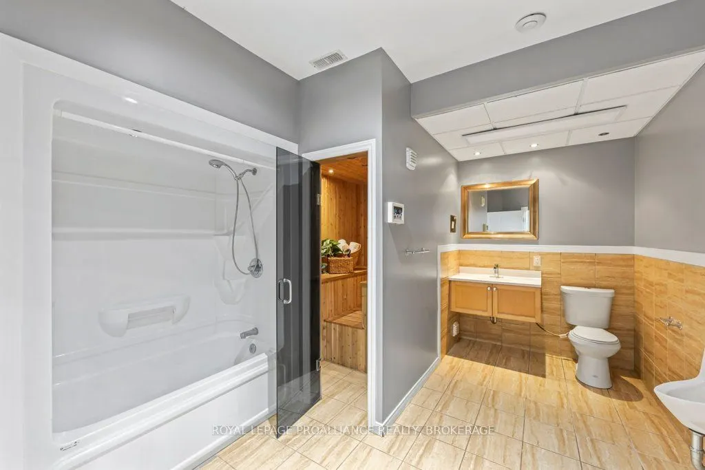 1058 Lucas Road