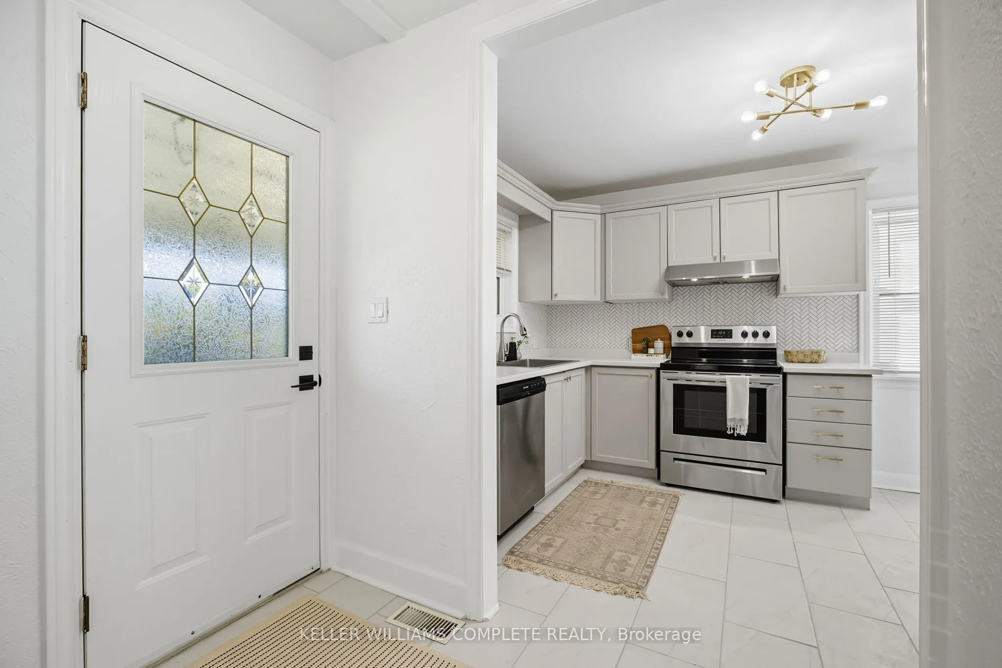 152 Stroud Road