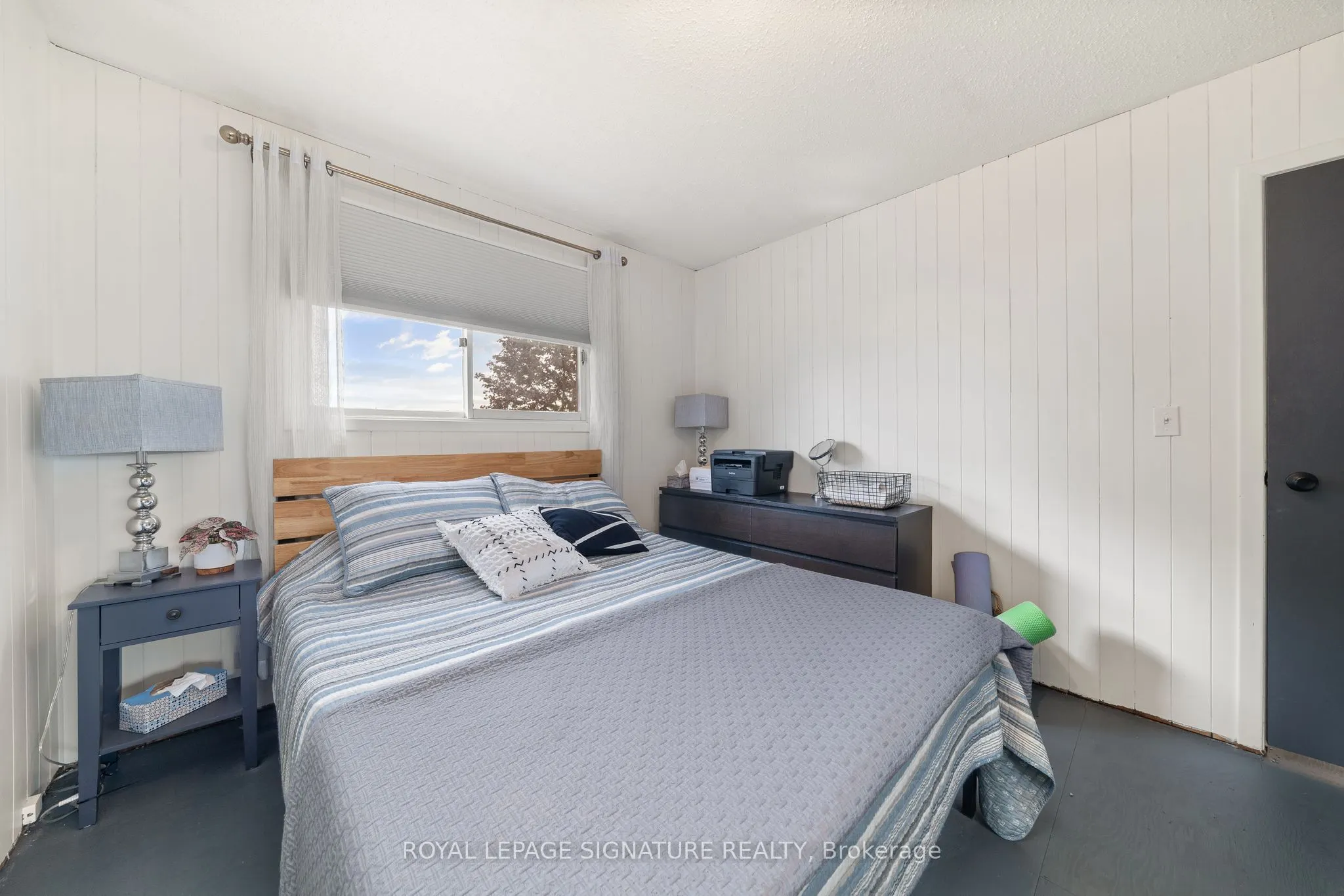 318 Island Road
